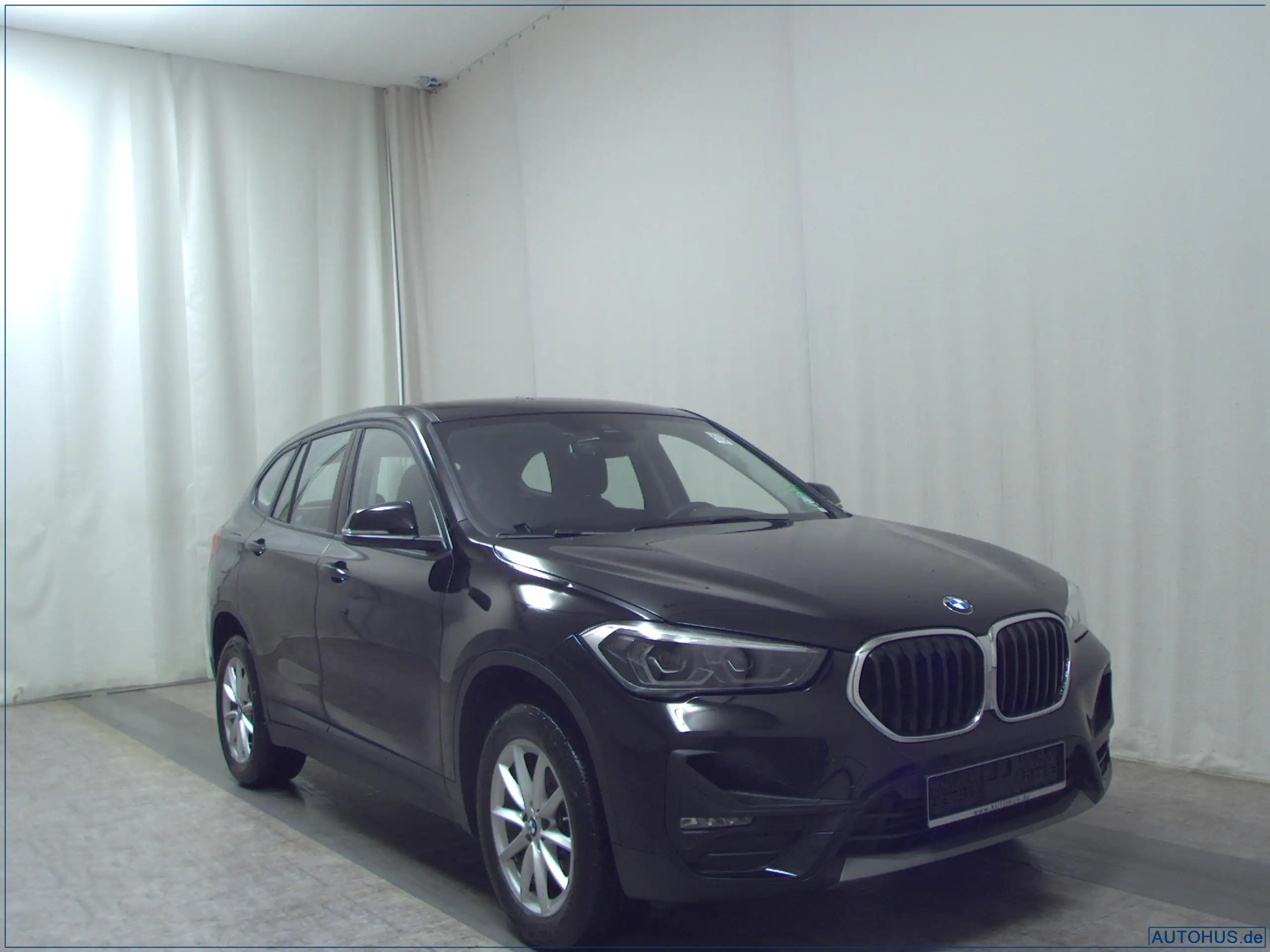 BMW - X1