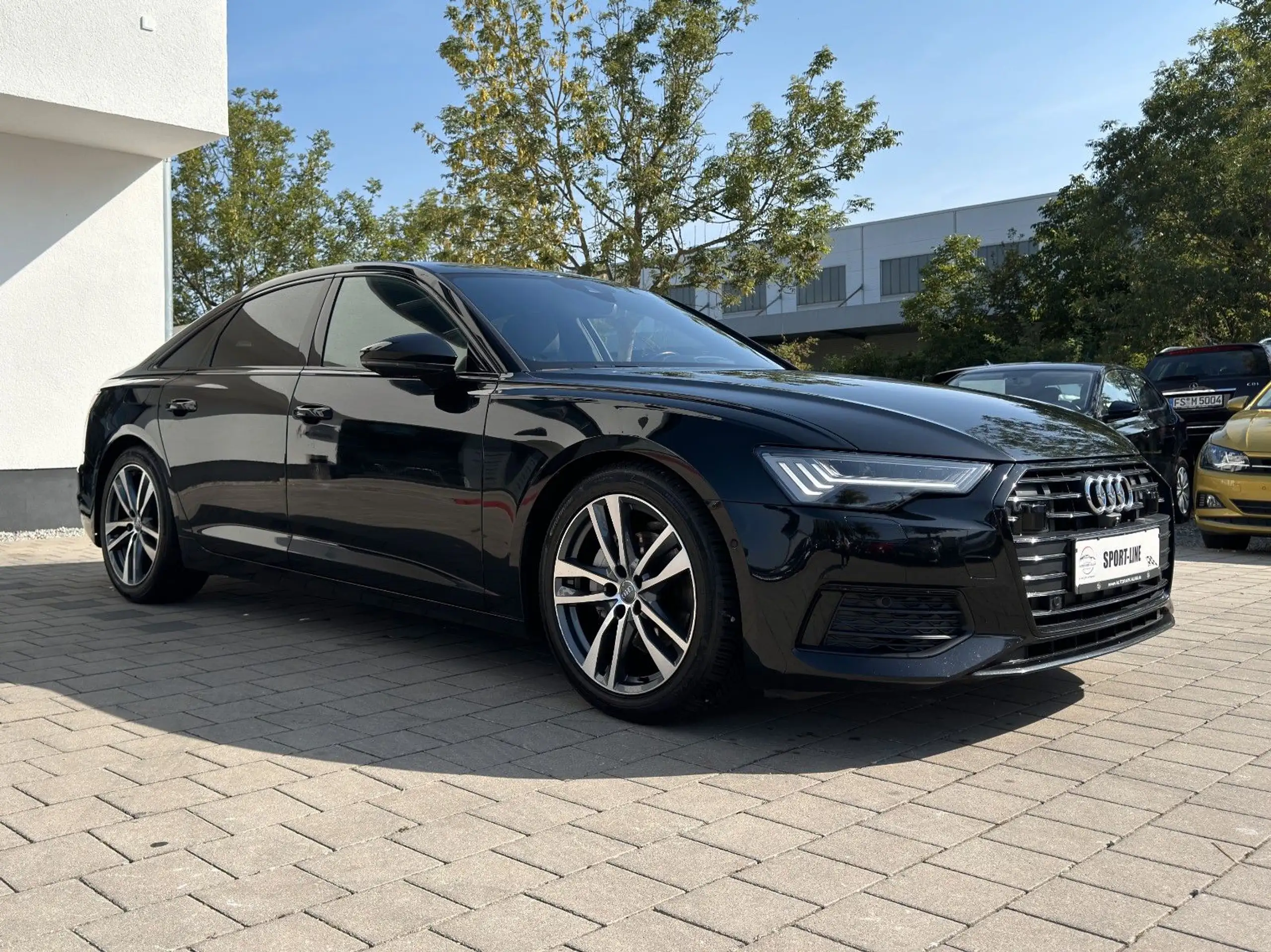 Audi - A6