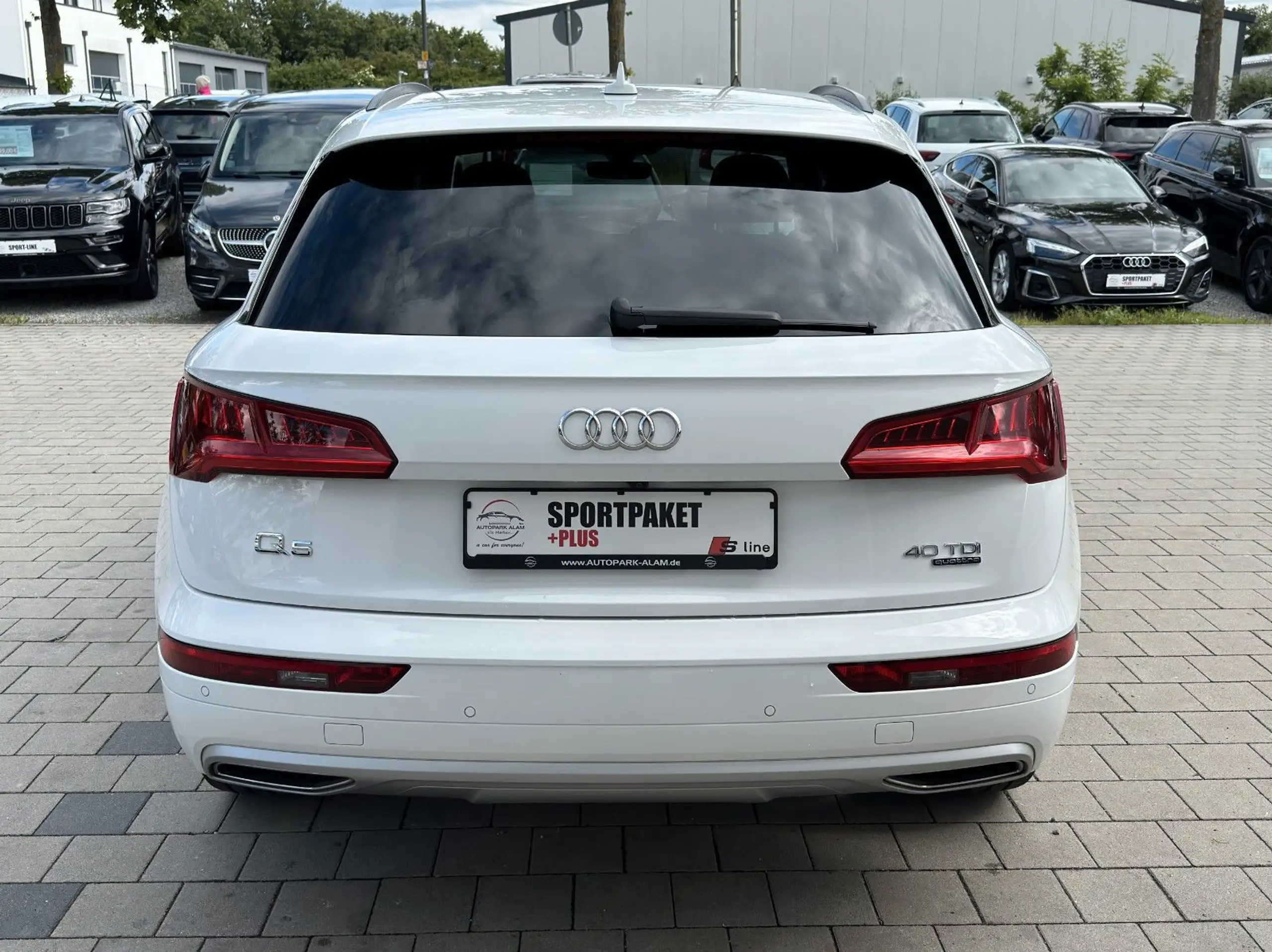 Audi - Q5