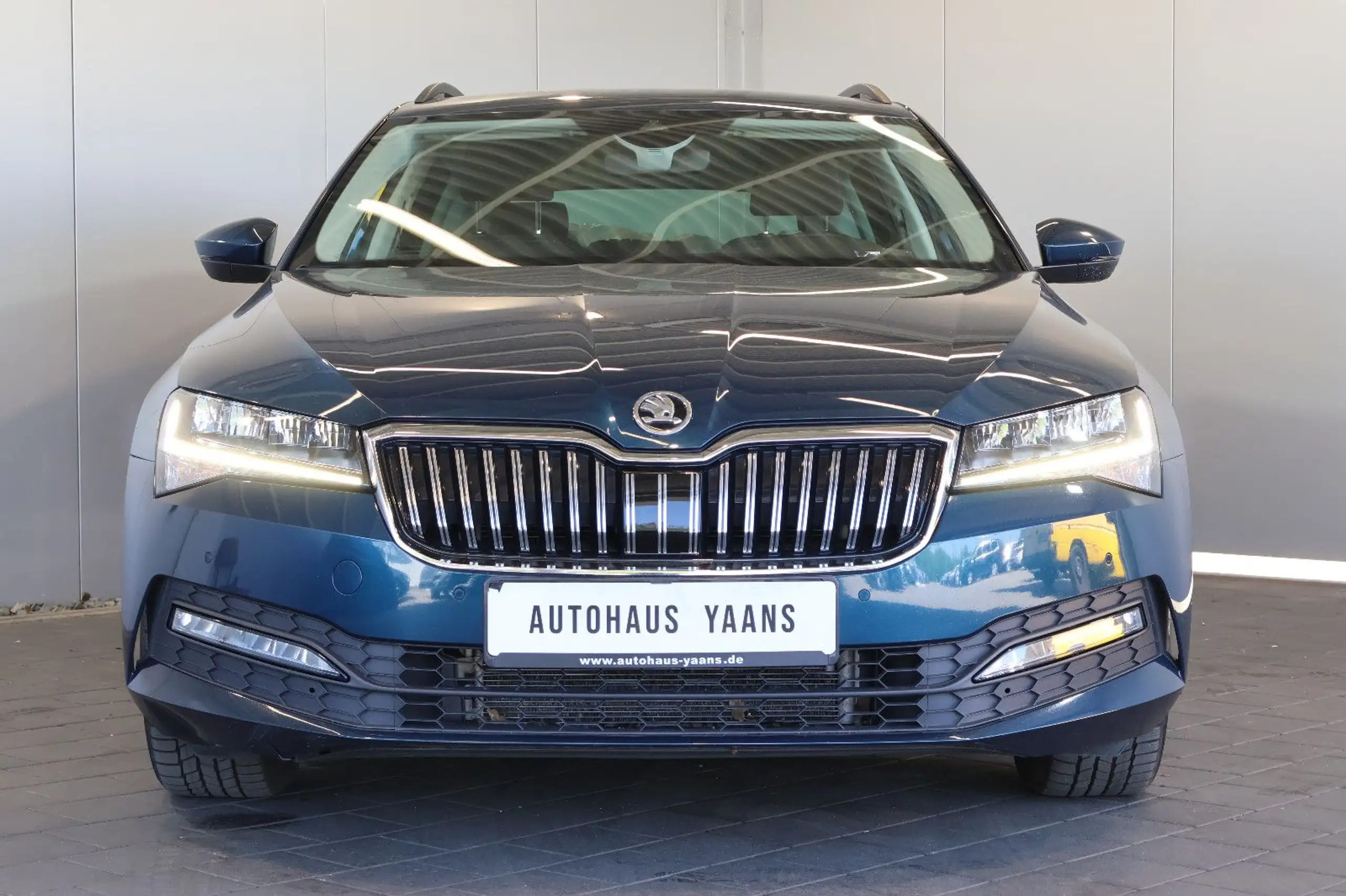 Skoda - Superb