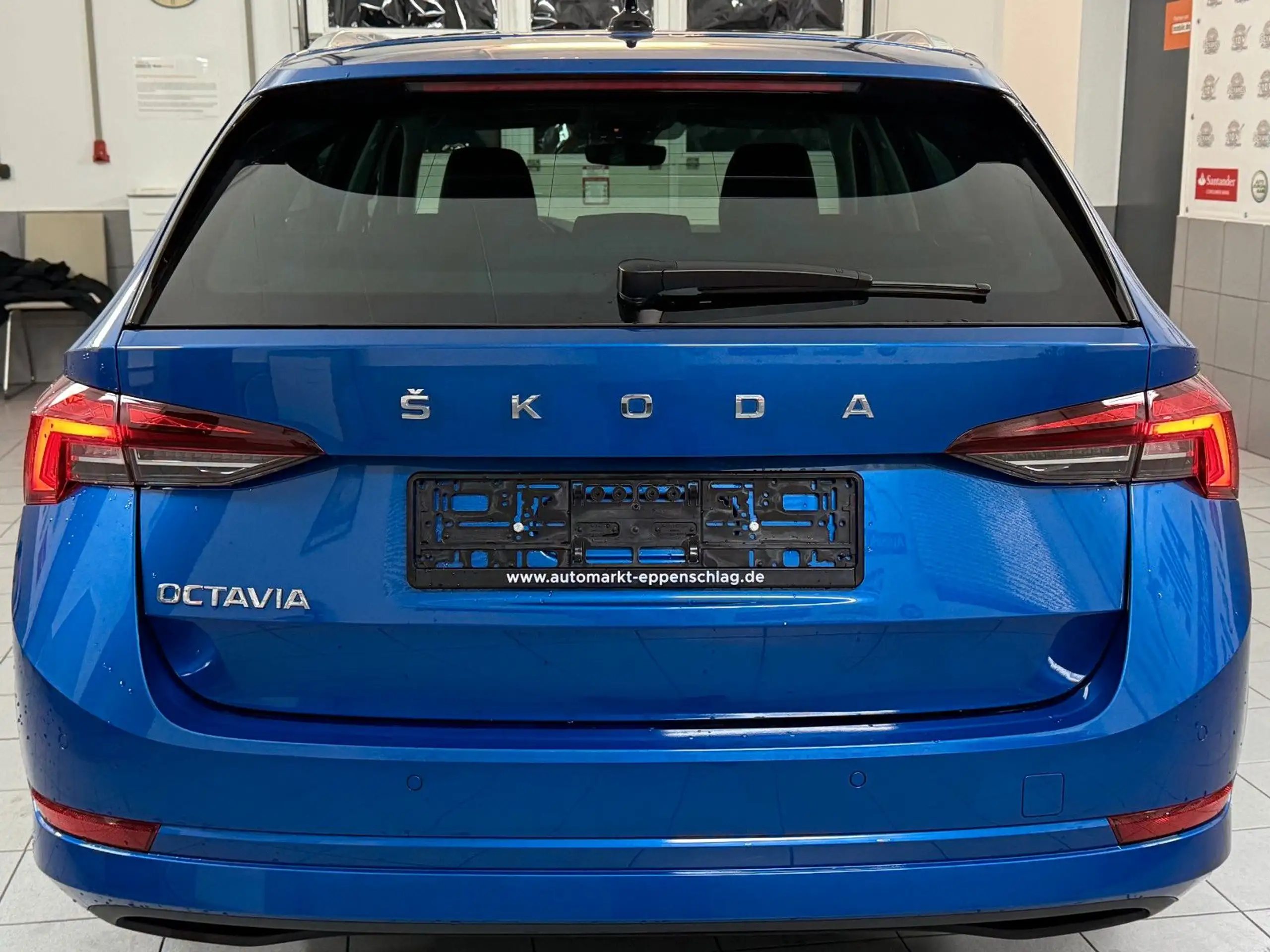 Skoda - Octavia