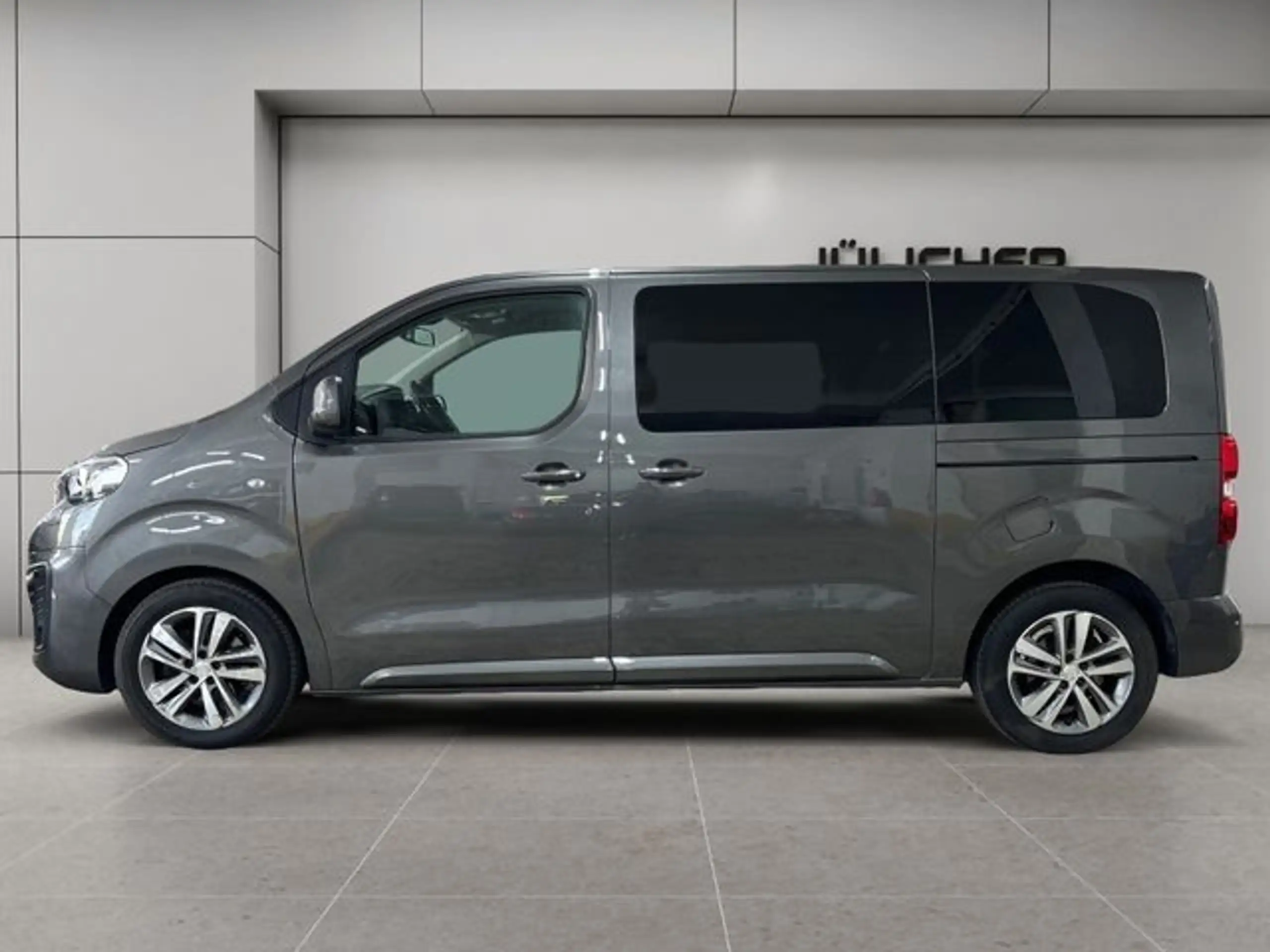 Peugeot - Traveller