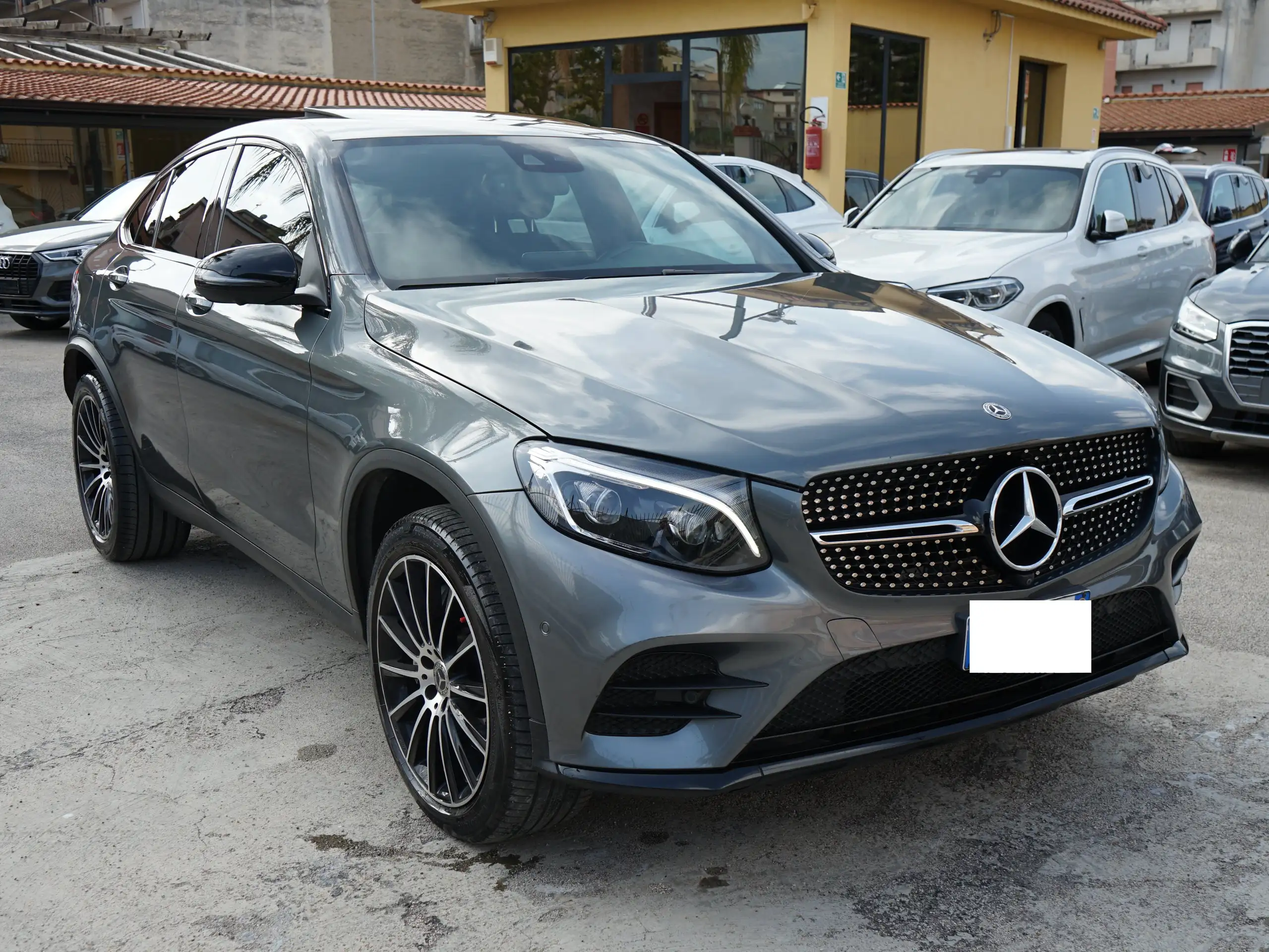 Mercedes-Benz - GLC 250