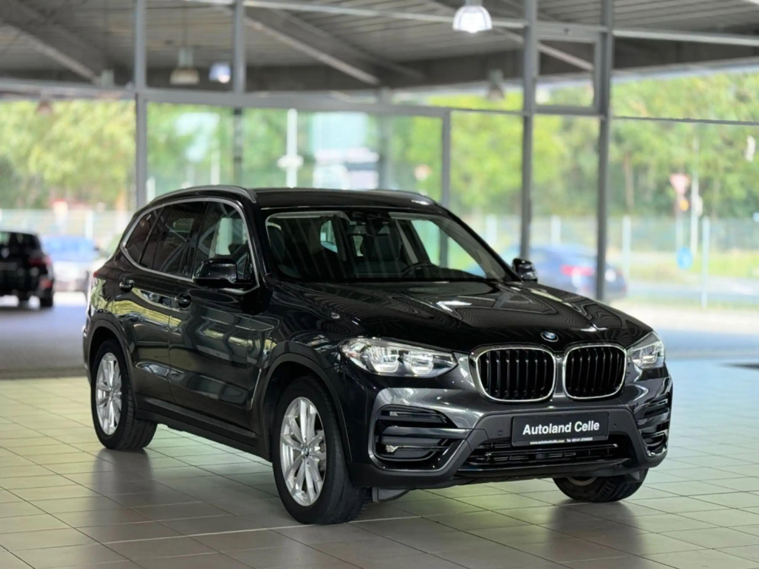 BMW - X3