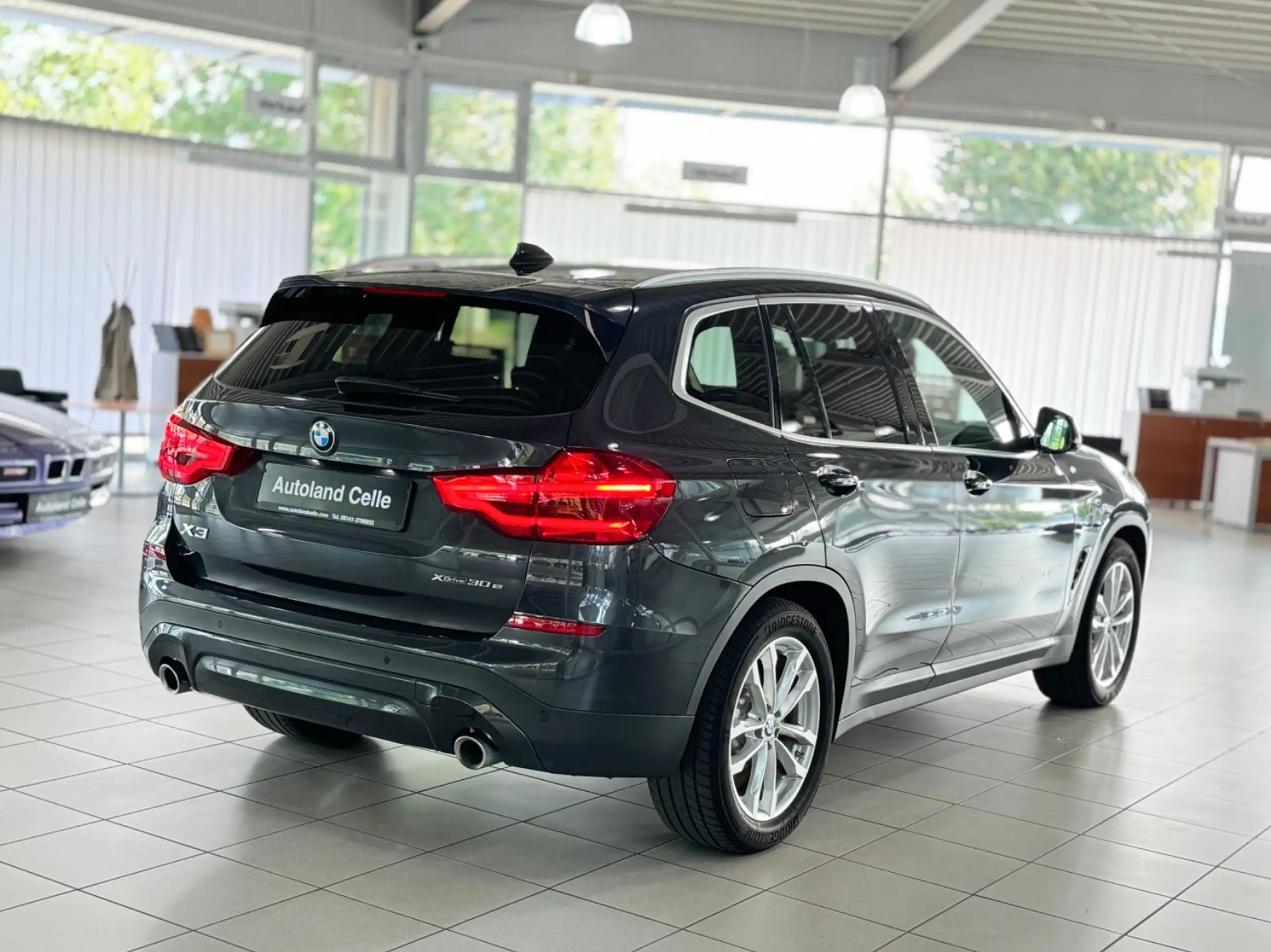 BMW - X3