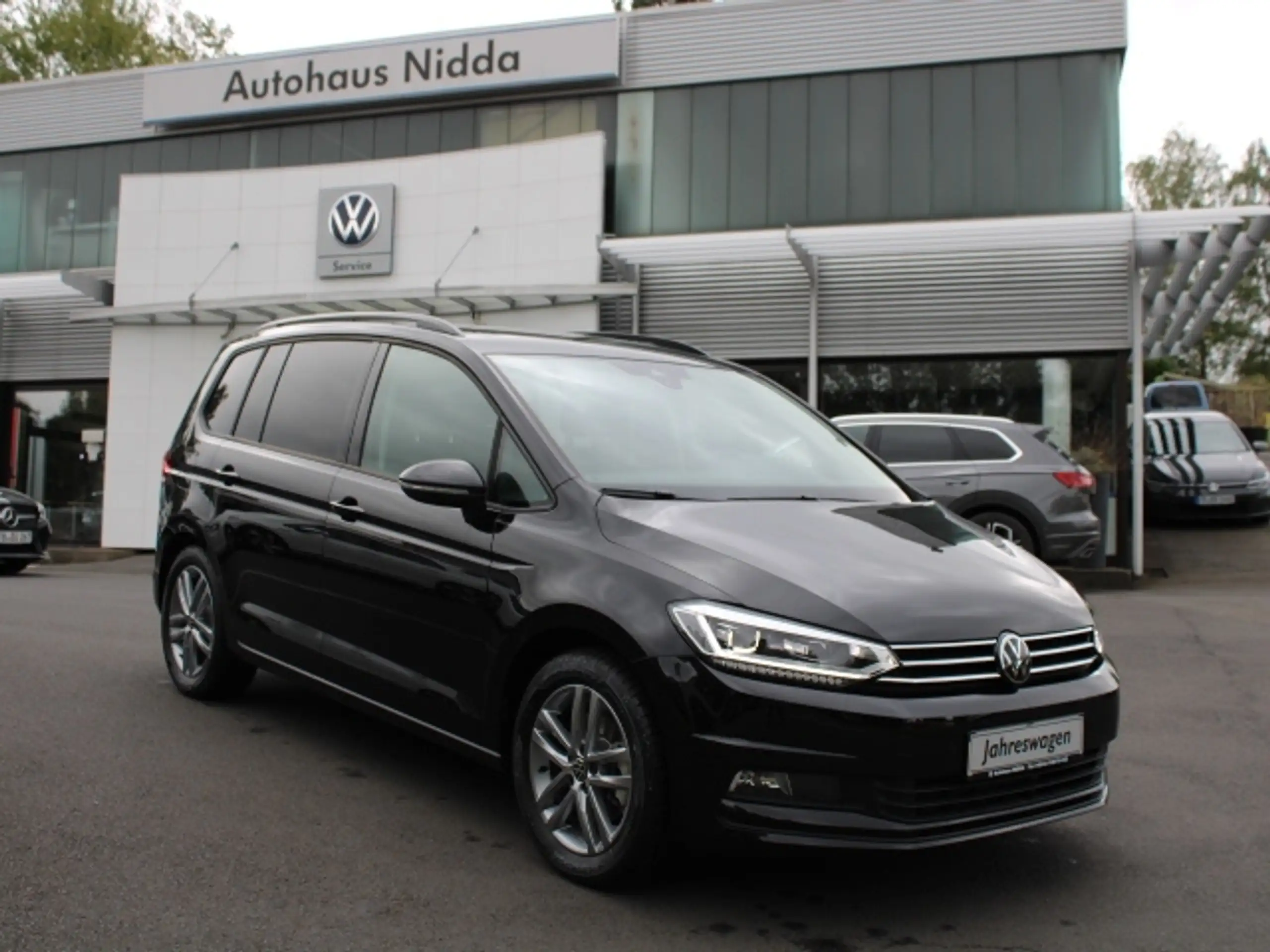 Volkswagen - Touran