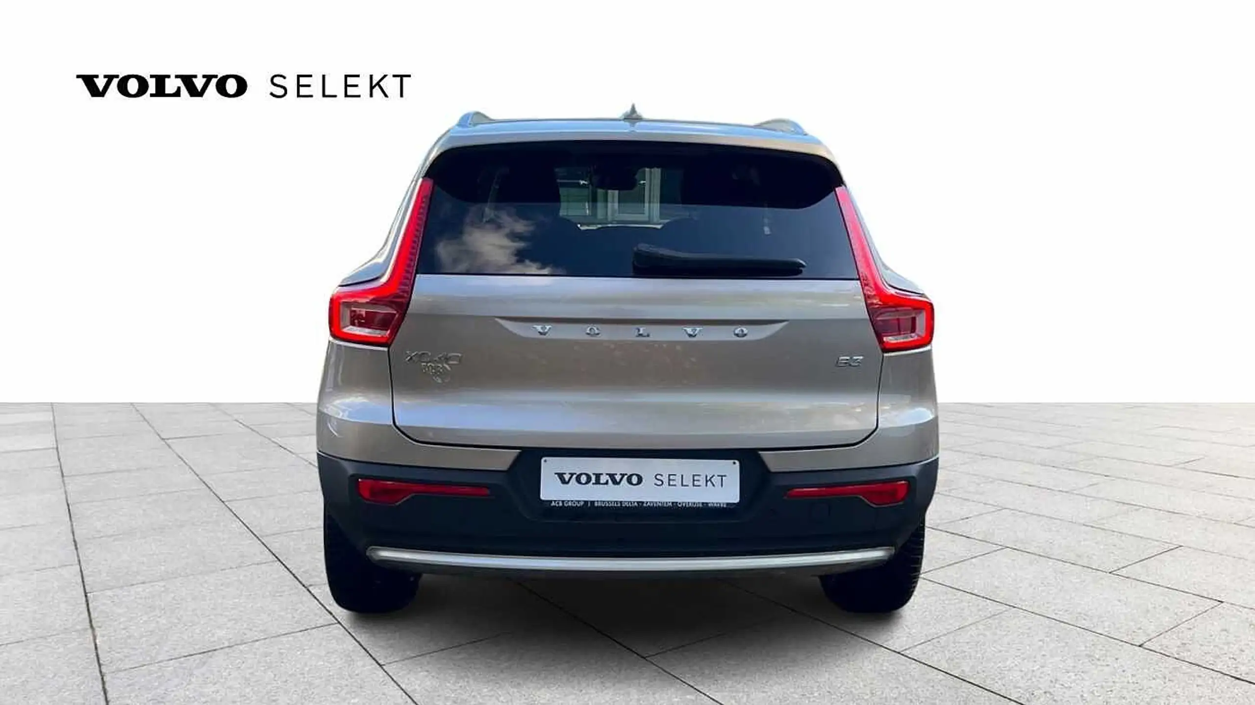 Volvo - XC40