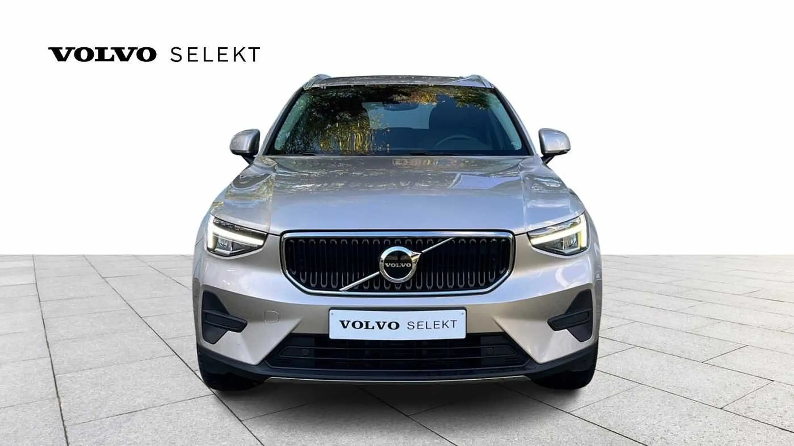 Volvo - XC40