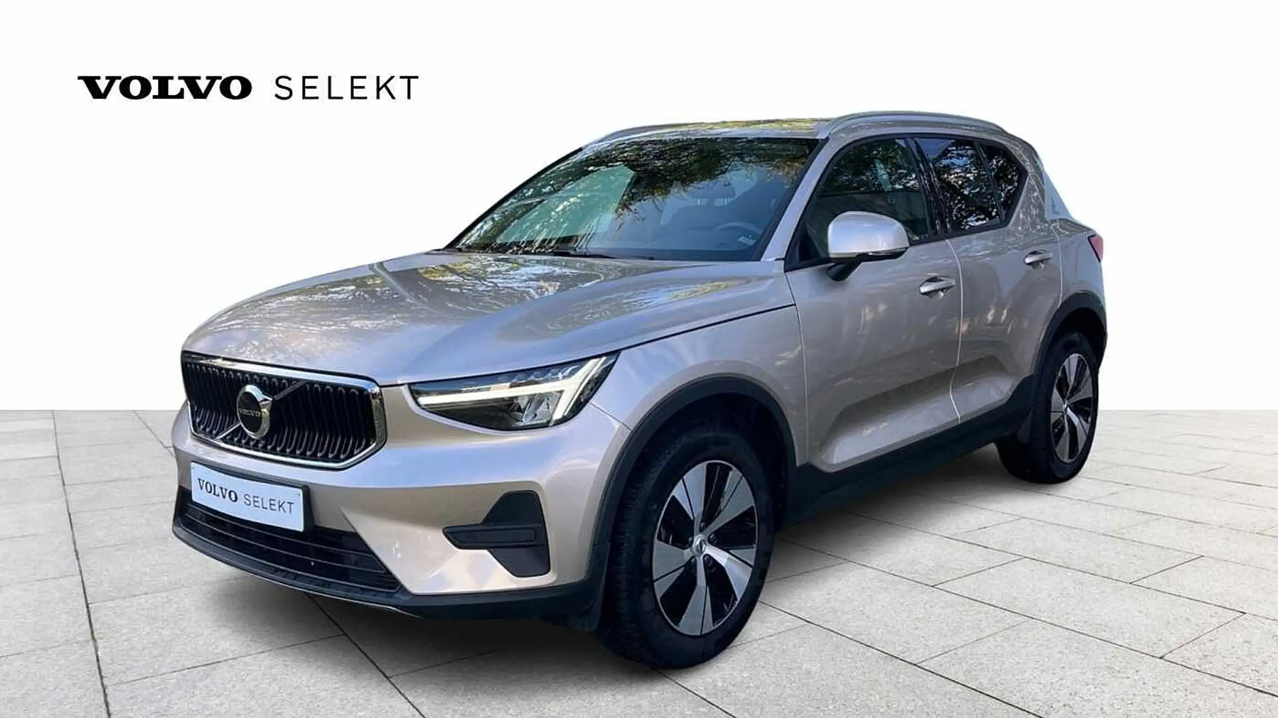 Volvo - XC40