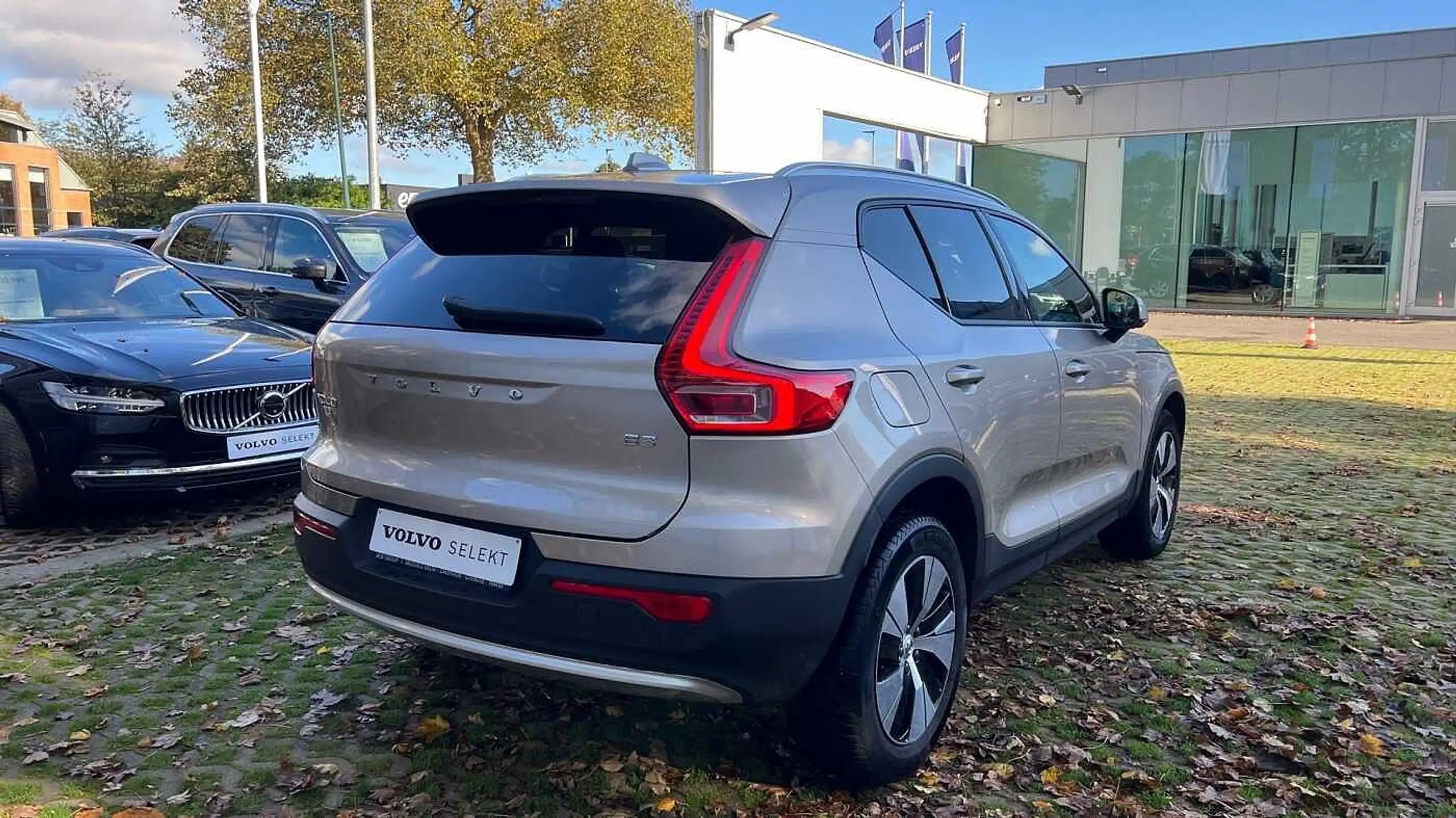 Volvo - XC40