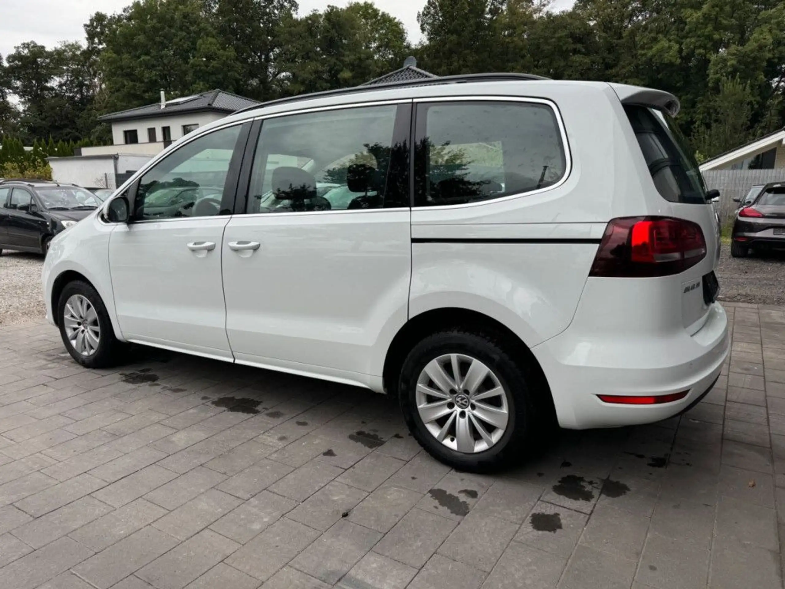 Volkswagen - Sharan