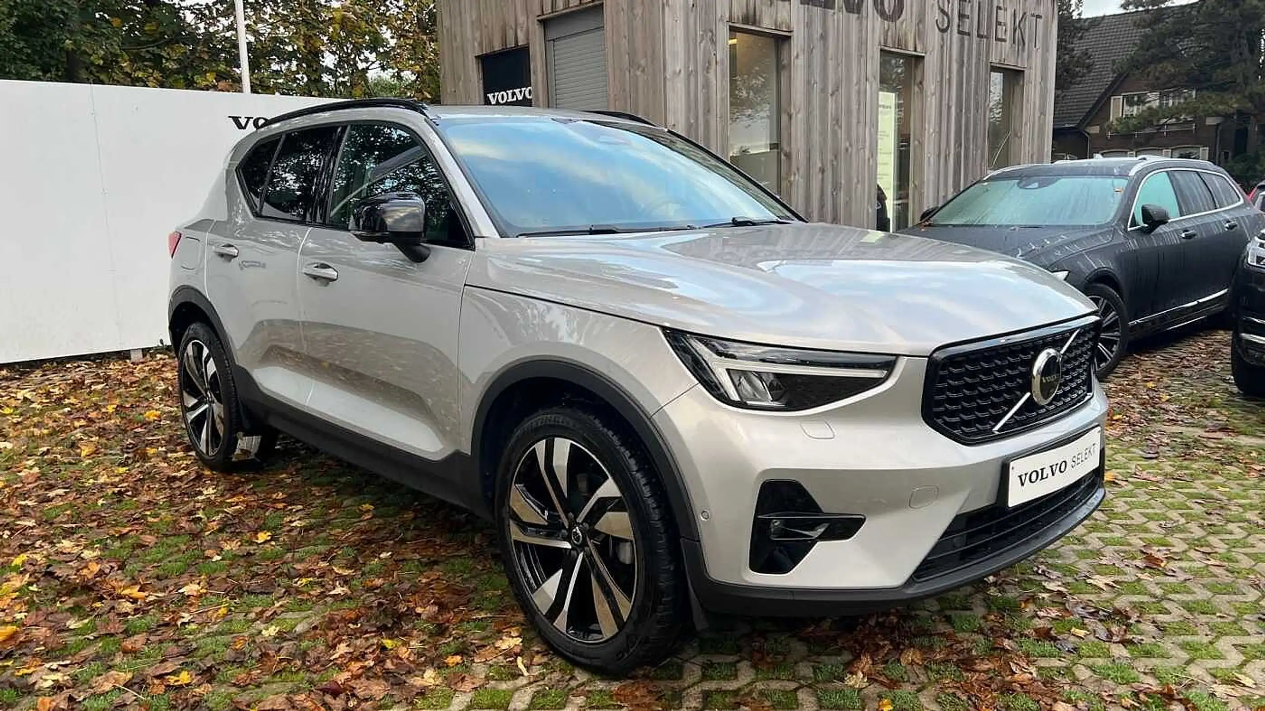 Volvo - XC40