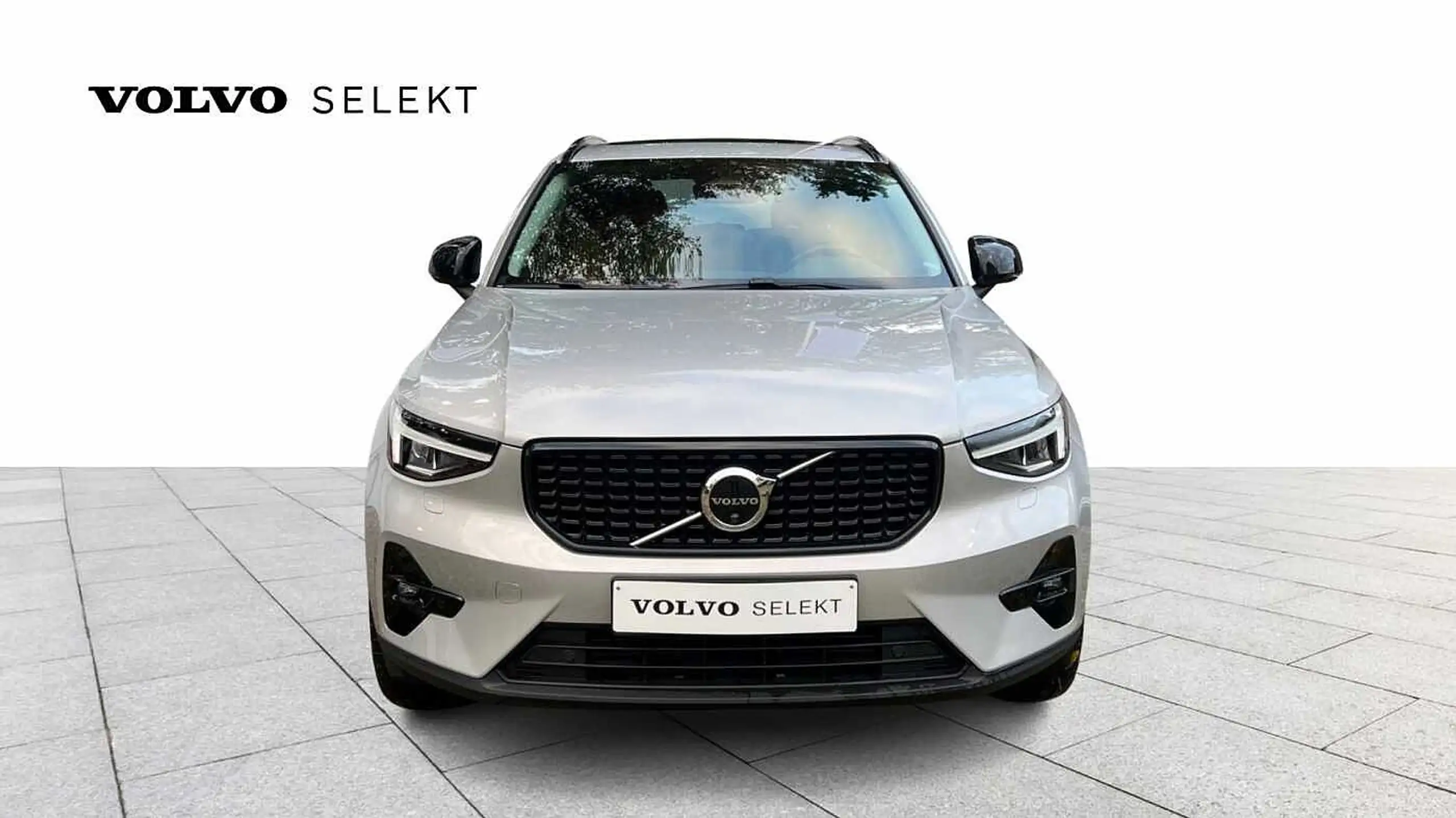 Volvo - XC40