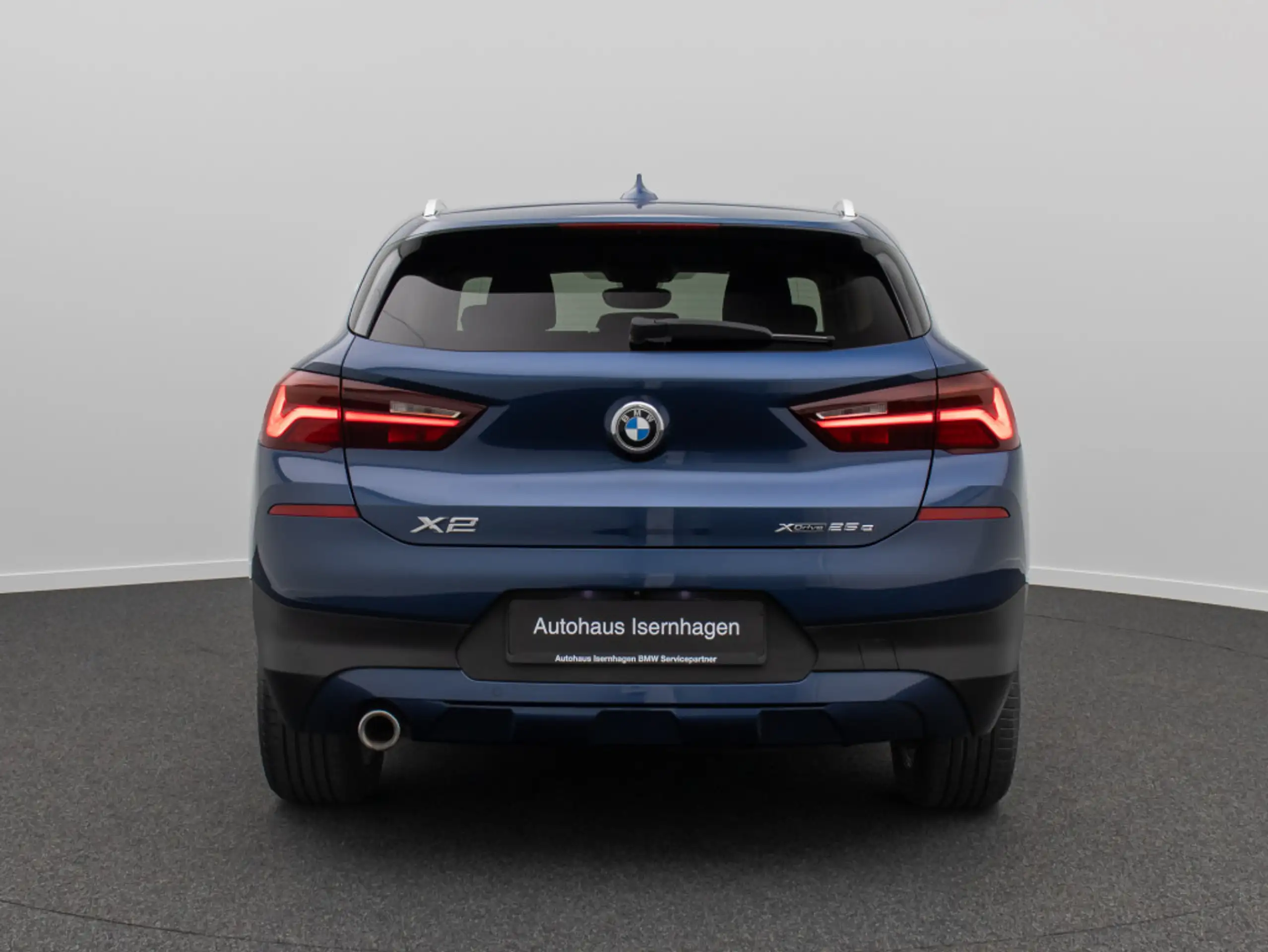 BMW - X2