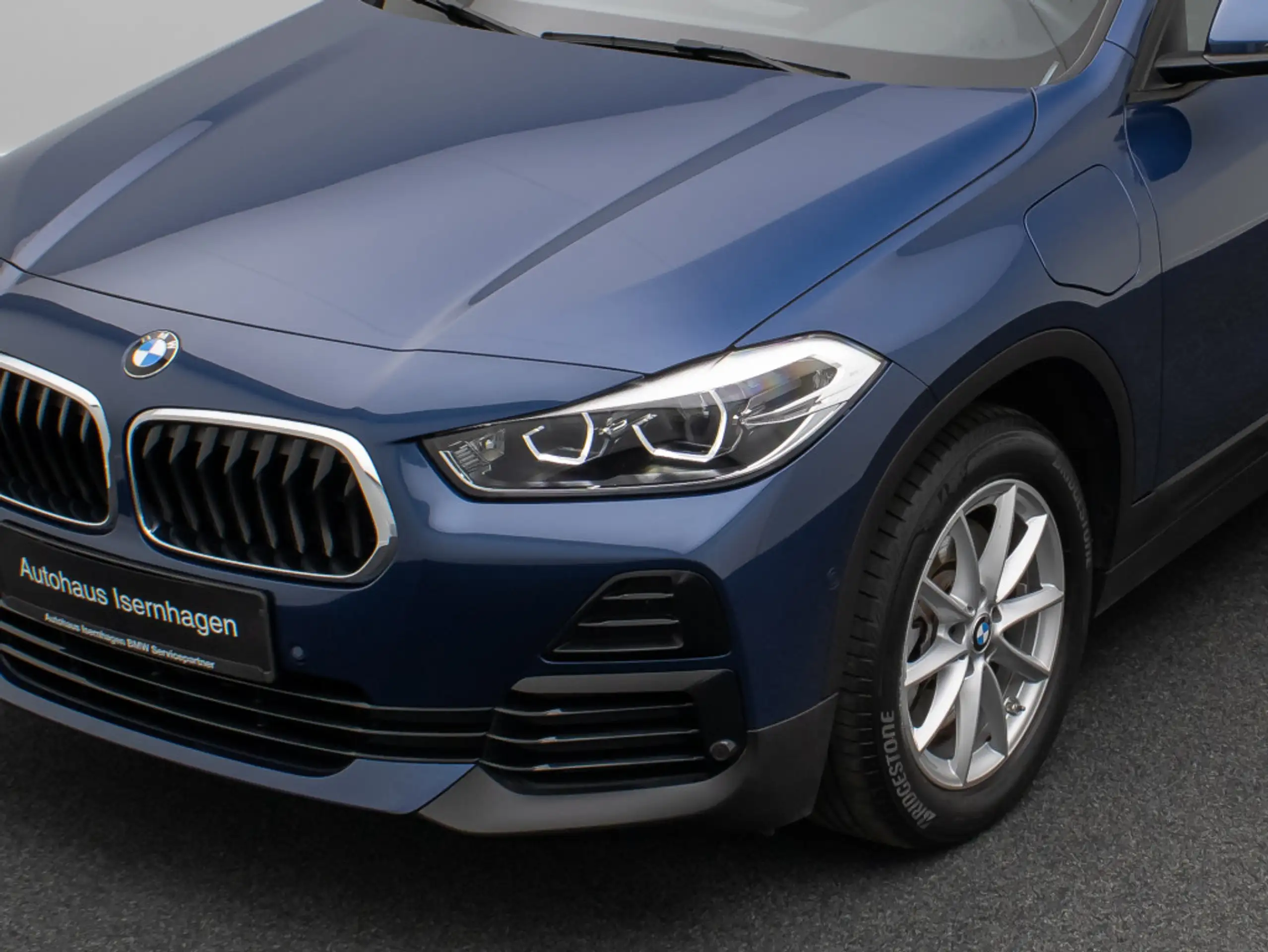 BMW - X2