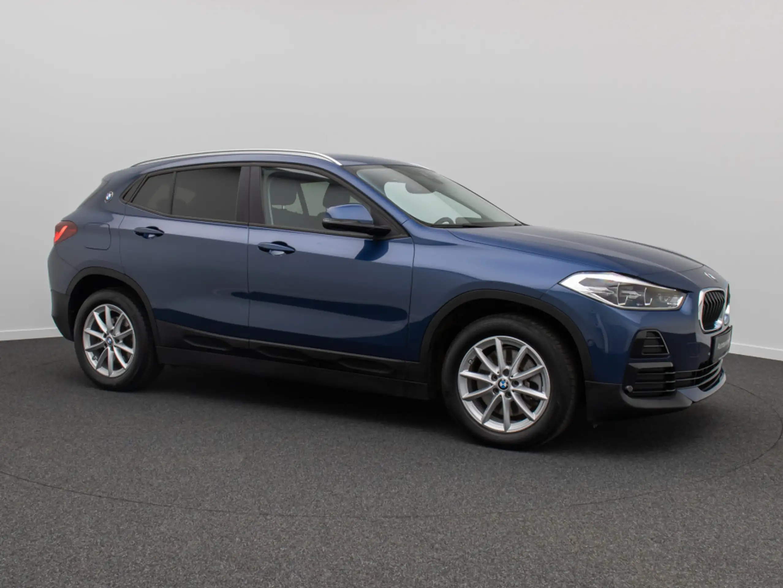 BMW - X2