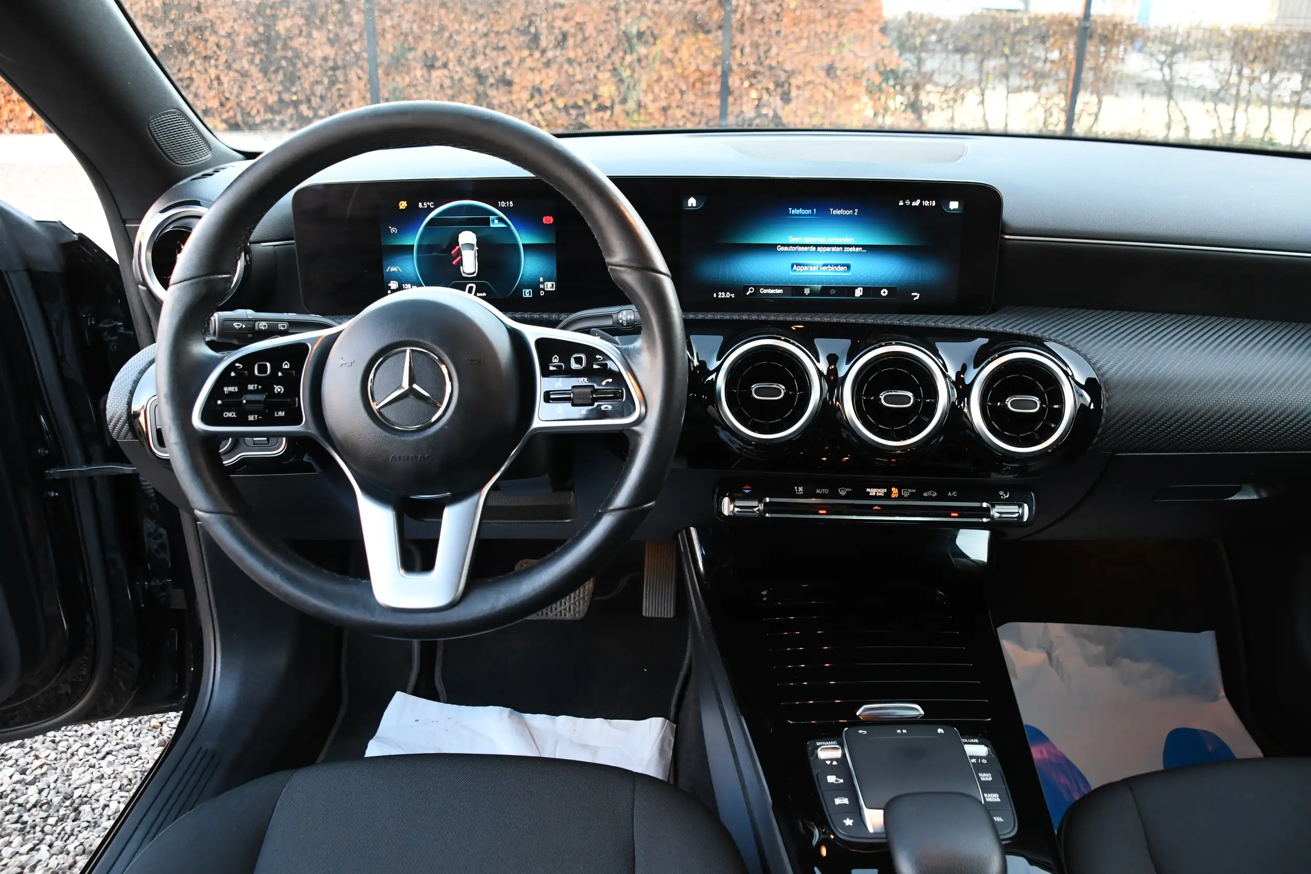 Mercedes-Benz - CLA 180