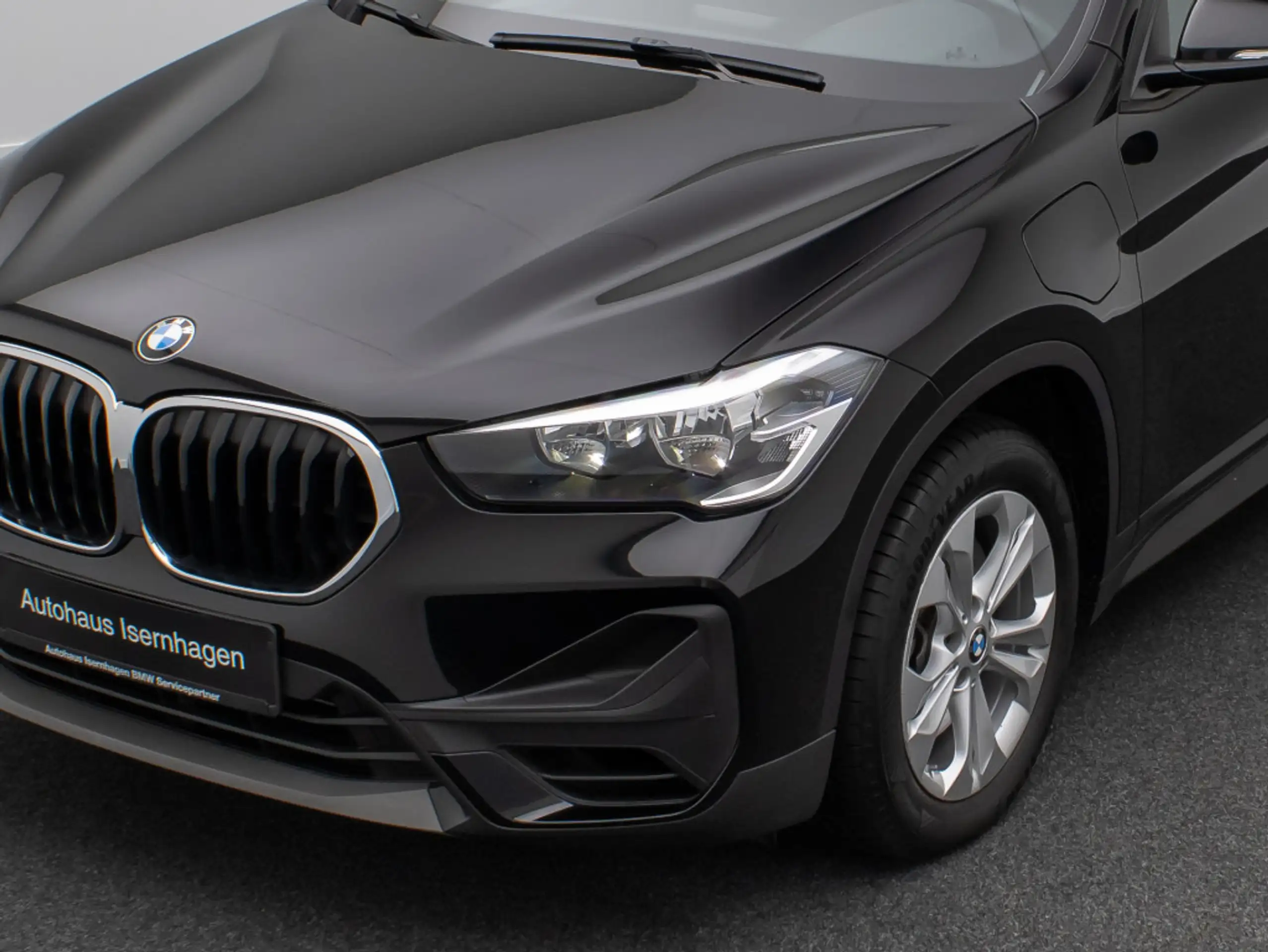 BMW - X1