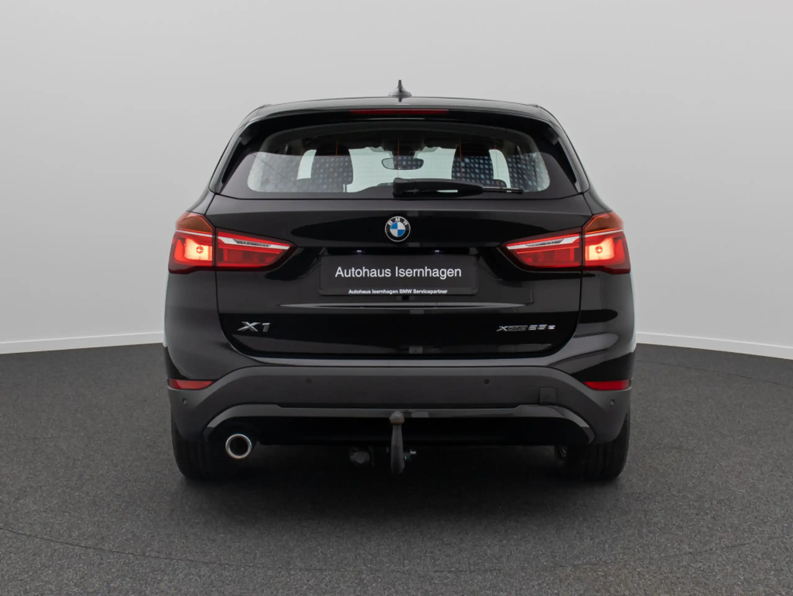 BMW - X1