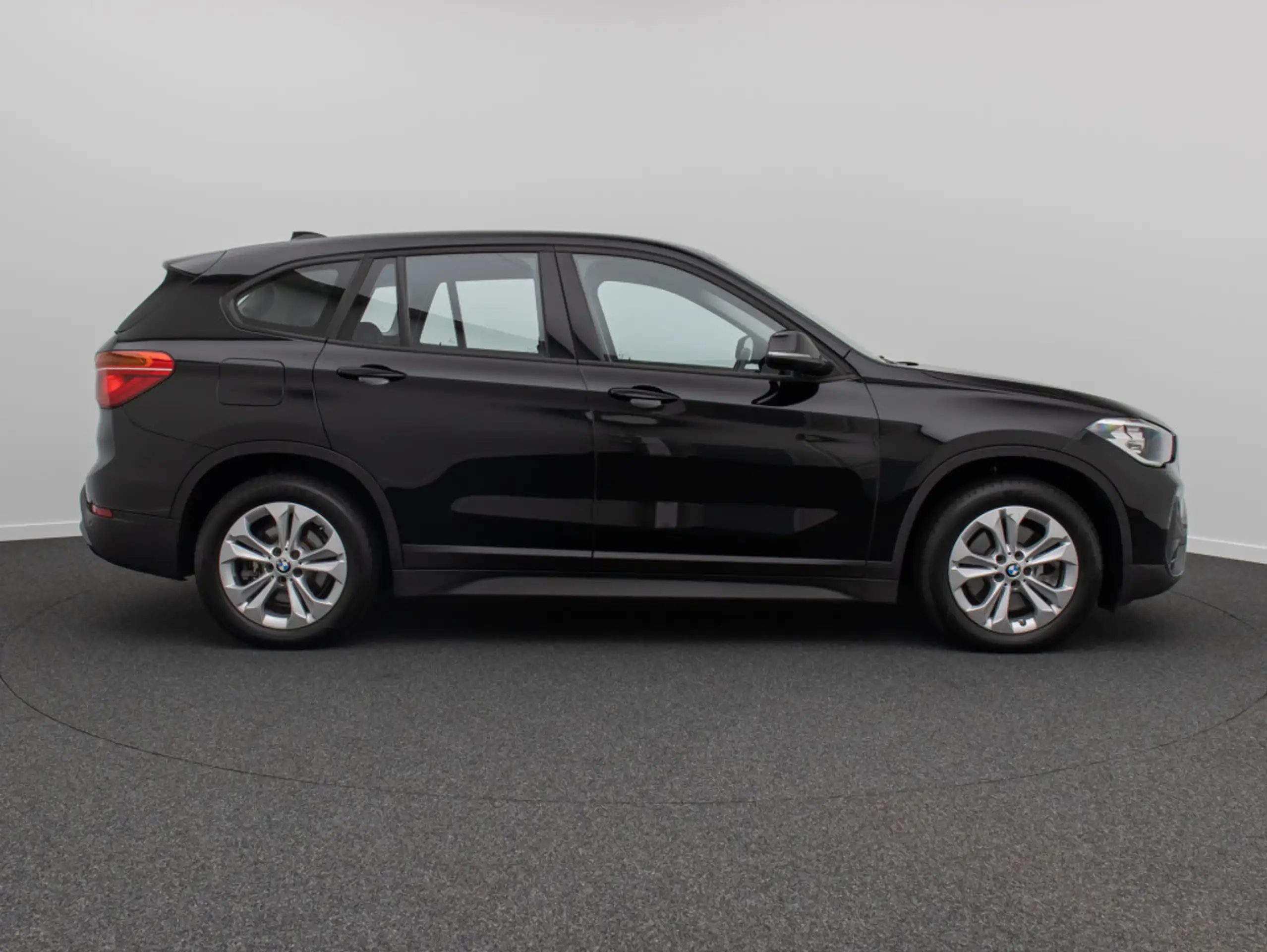 BMW - X1