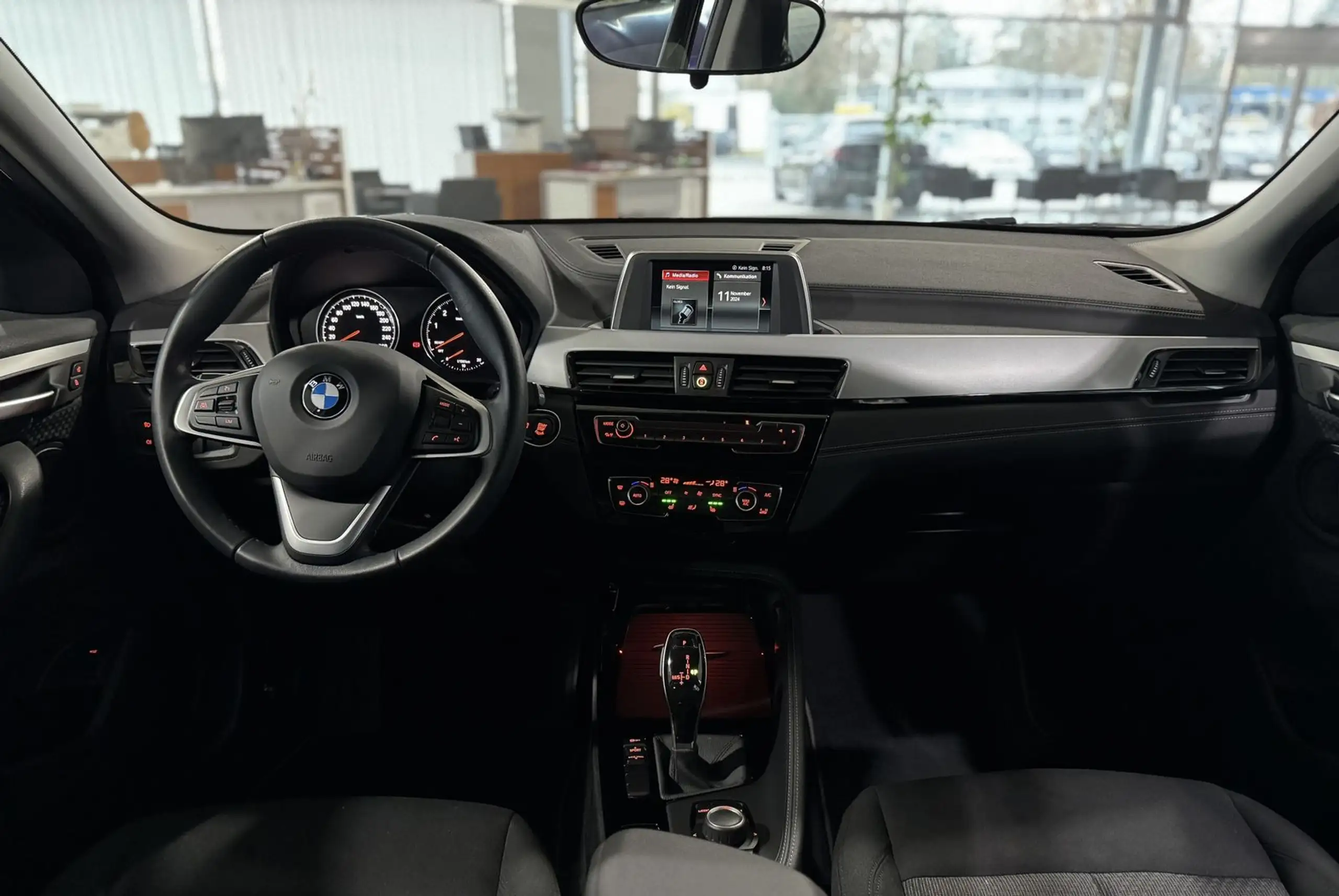 BMW - X2