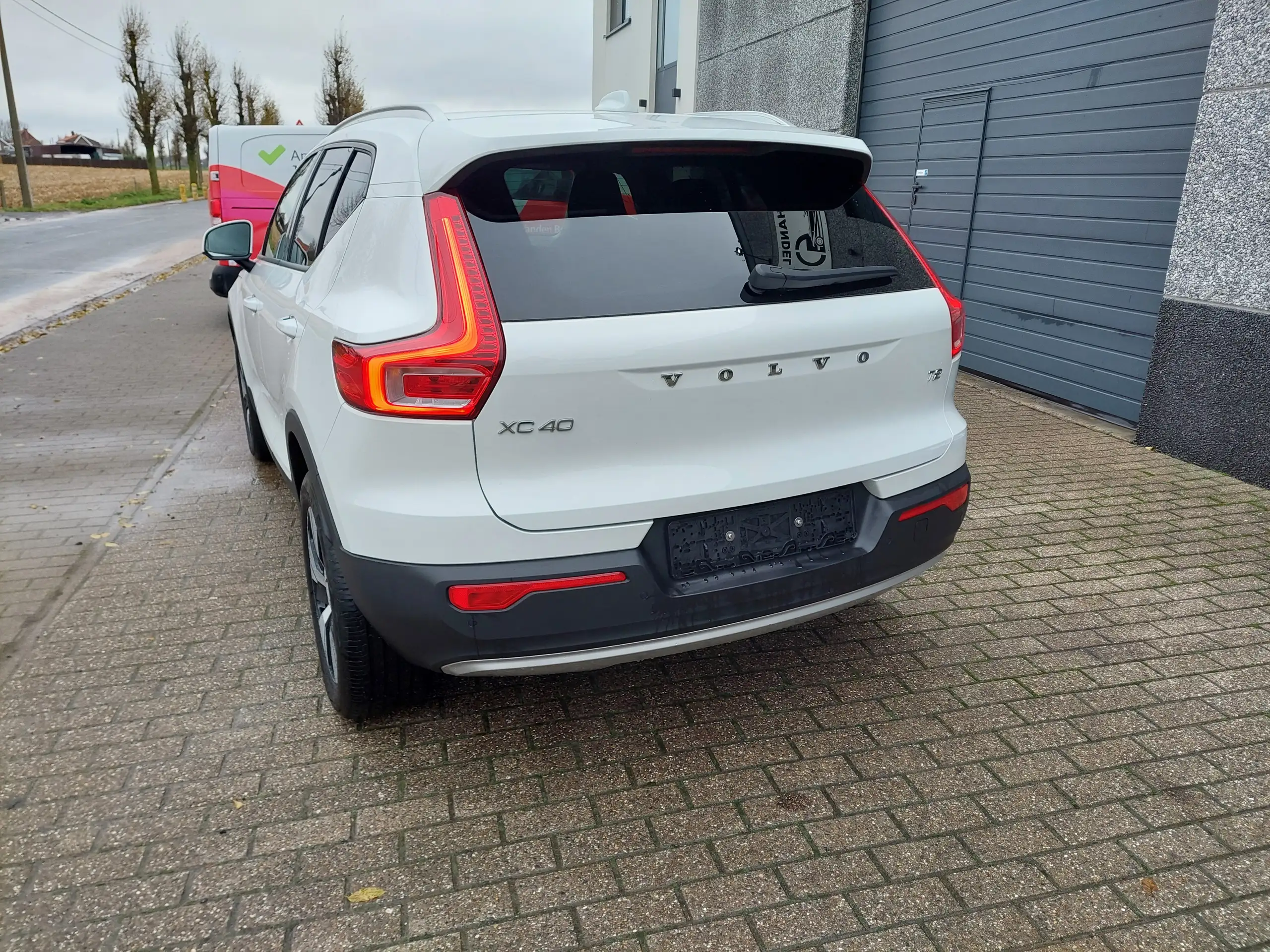 Volvo - XC40