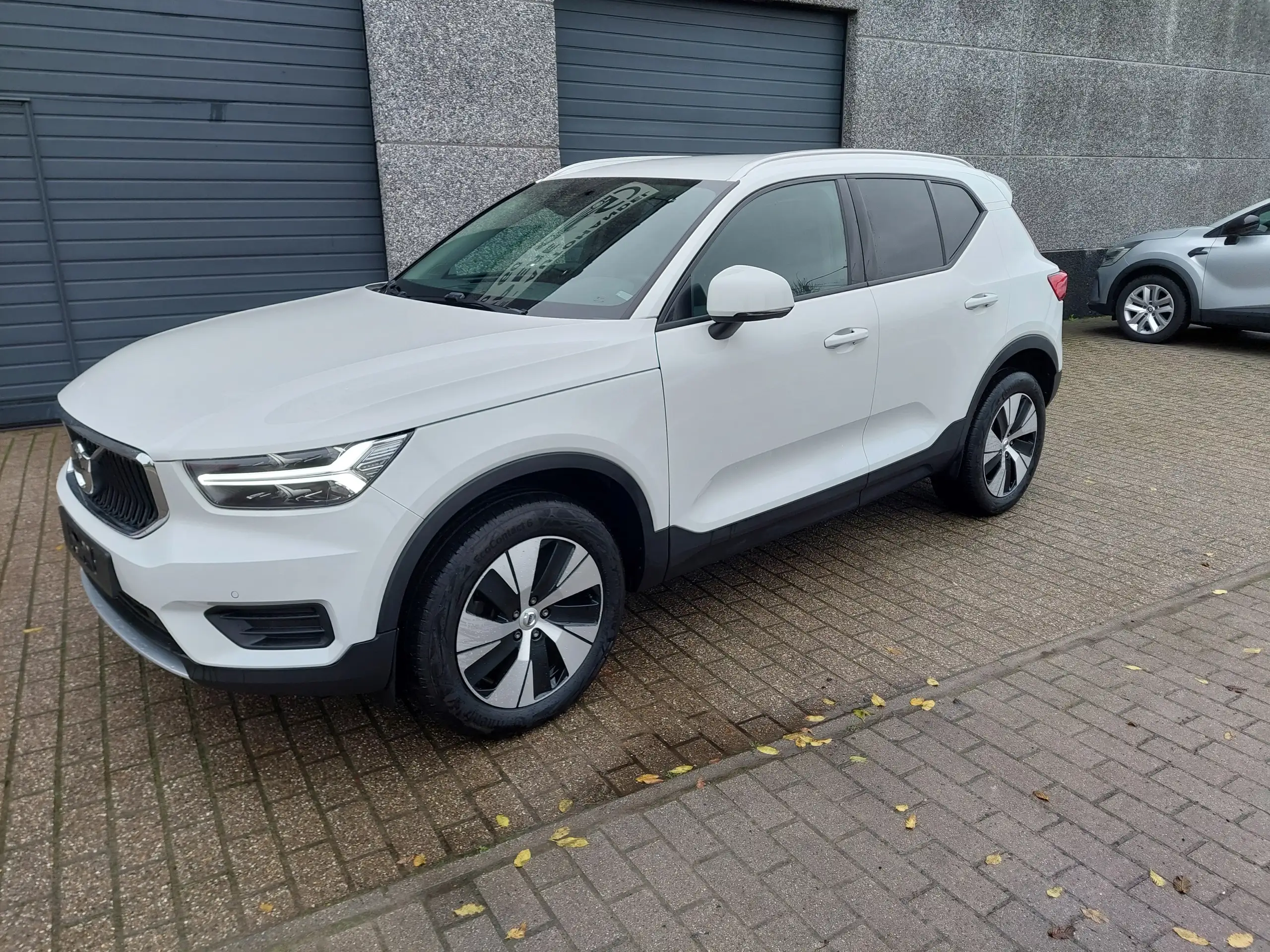 Volvo - XC40