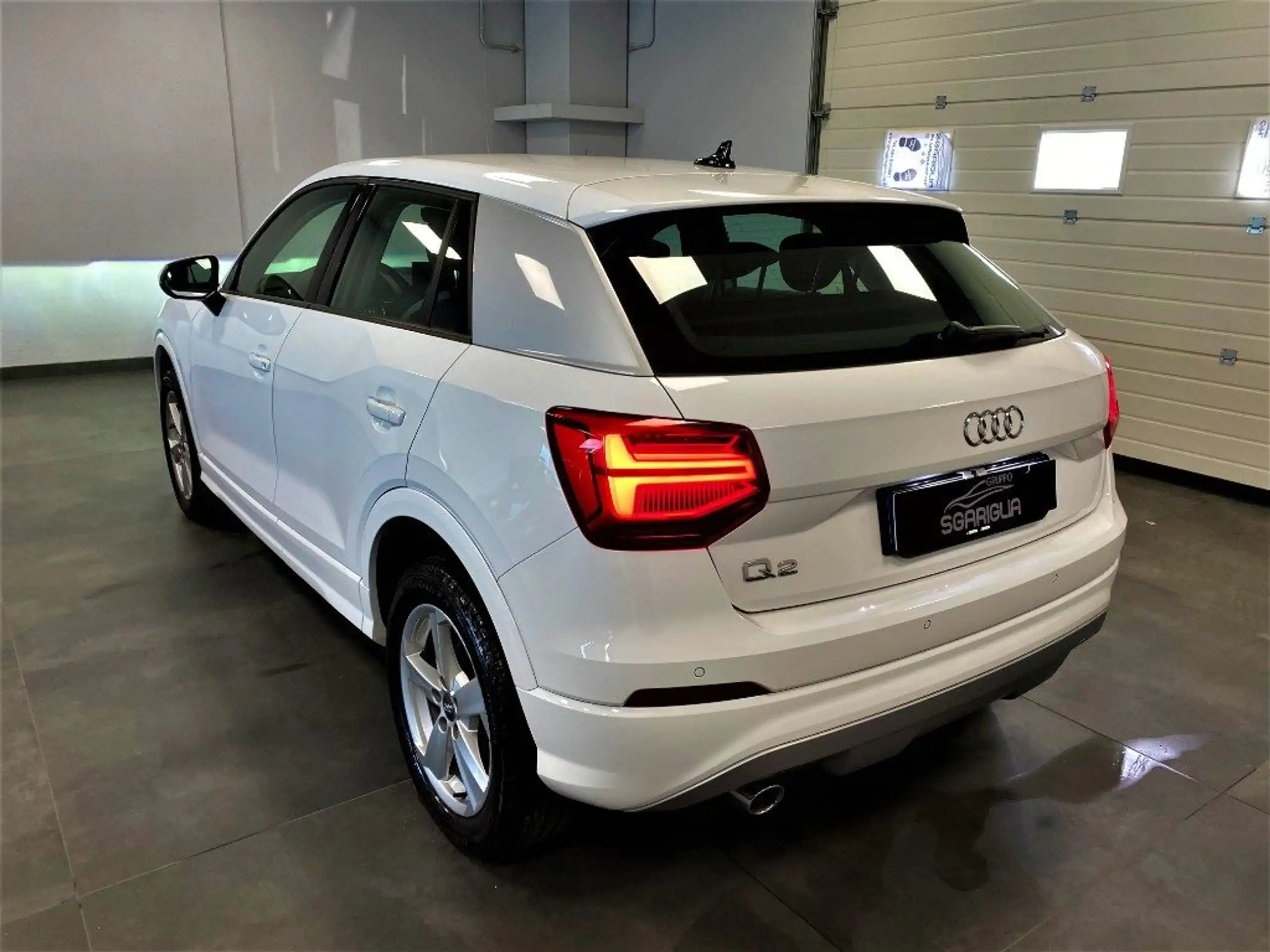 Audi - Q2