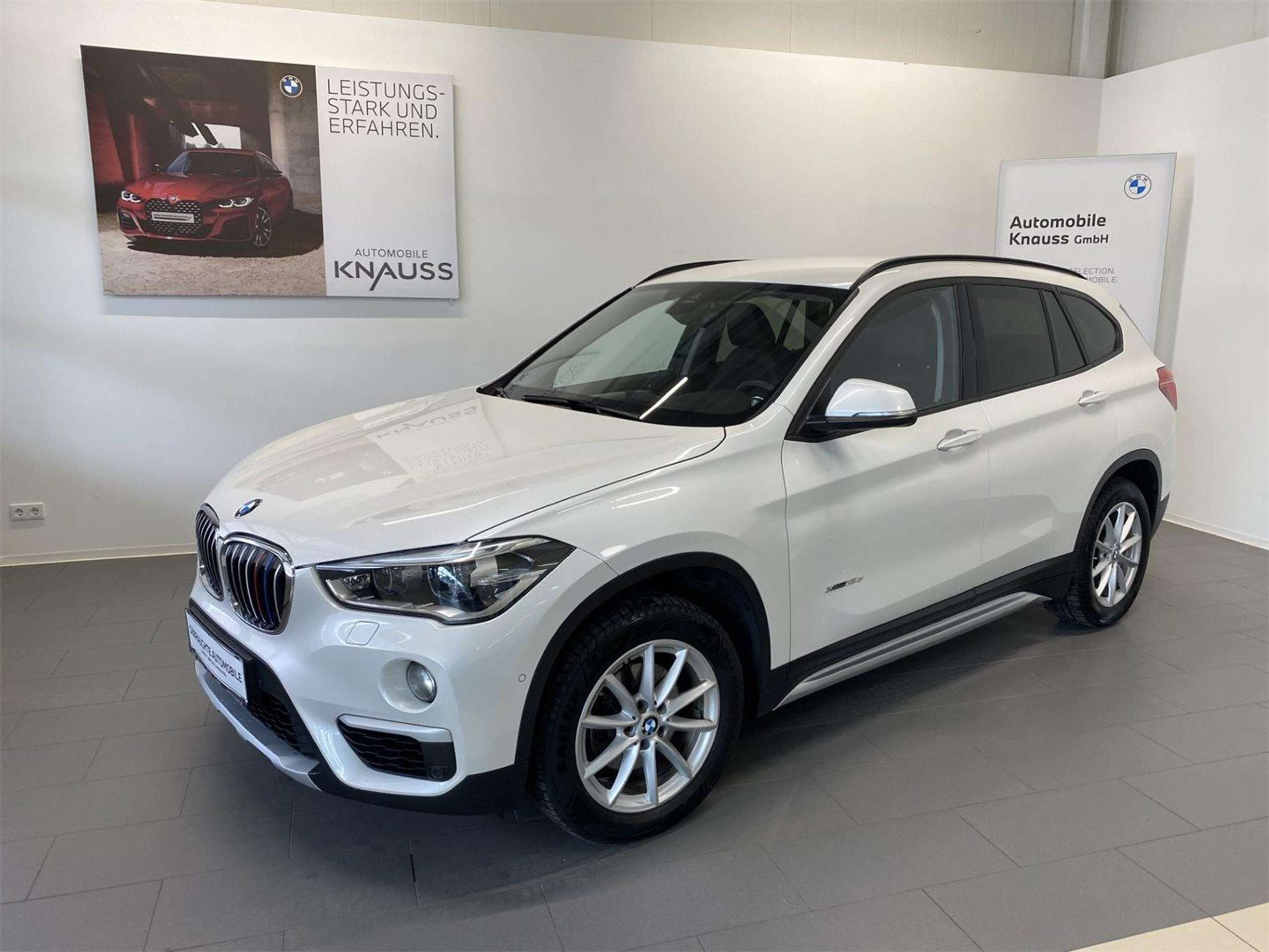 BMW - X1