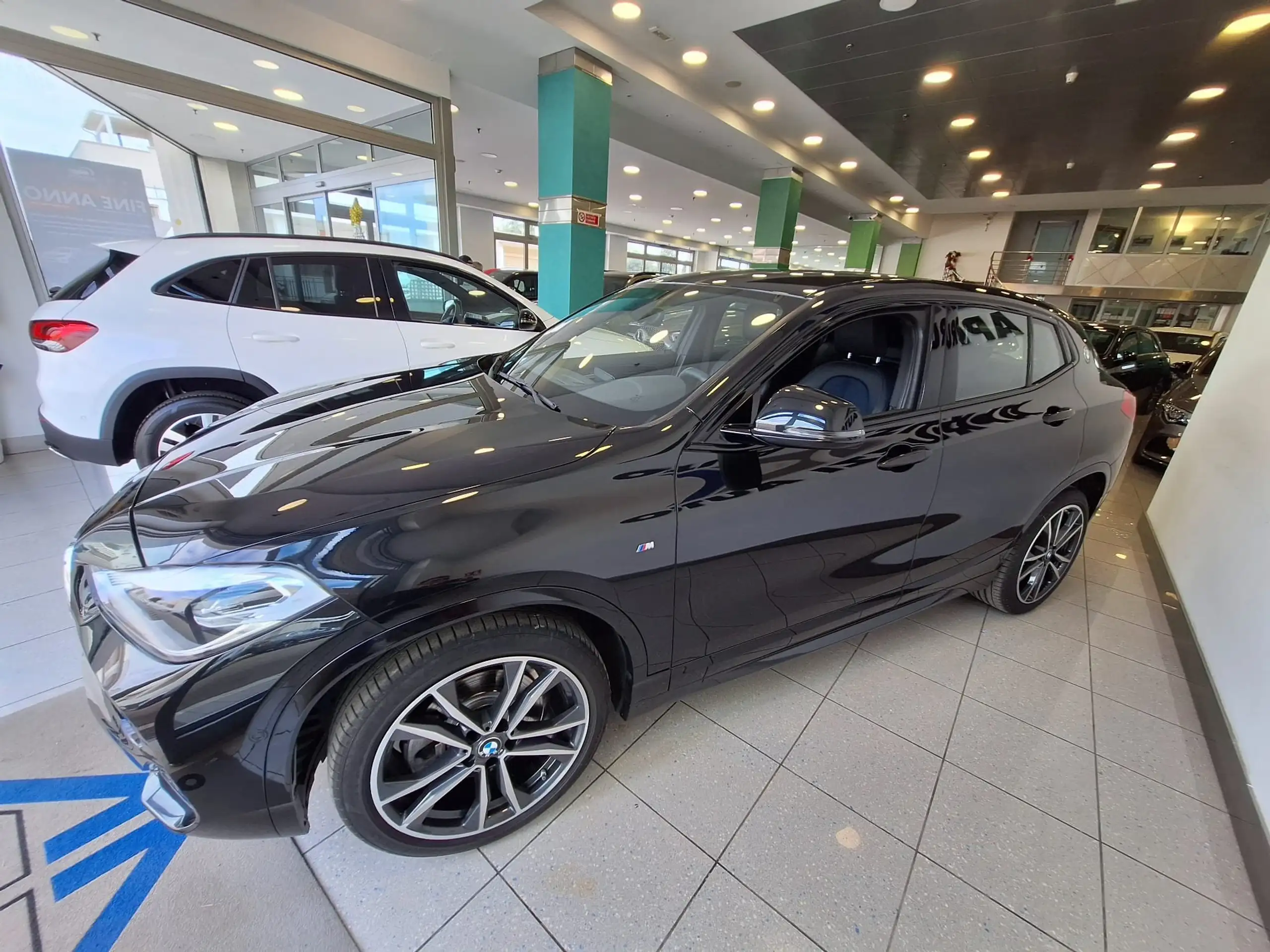 BMW - X2