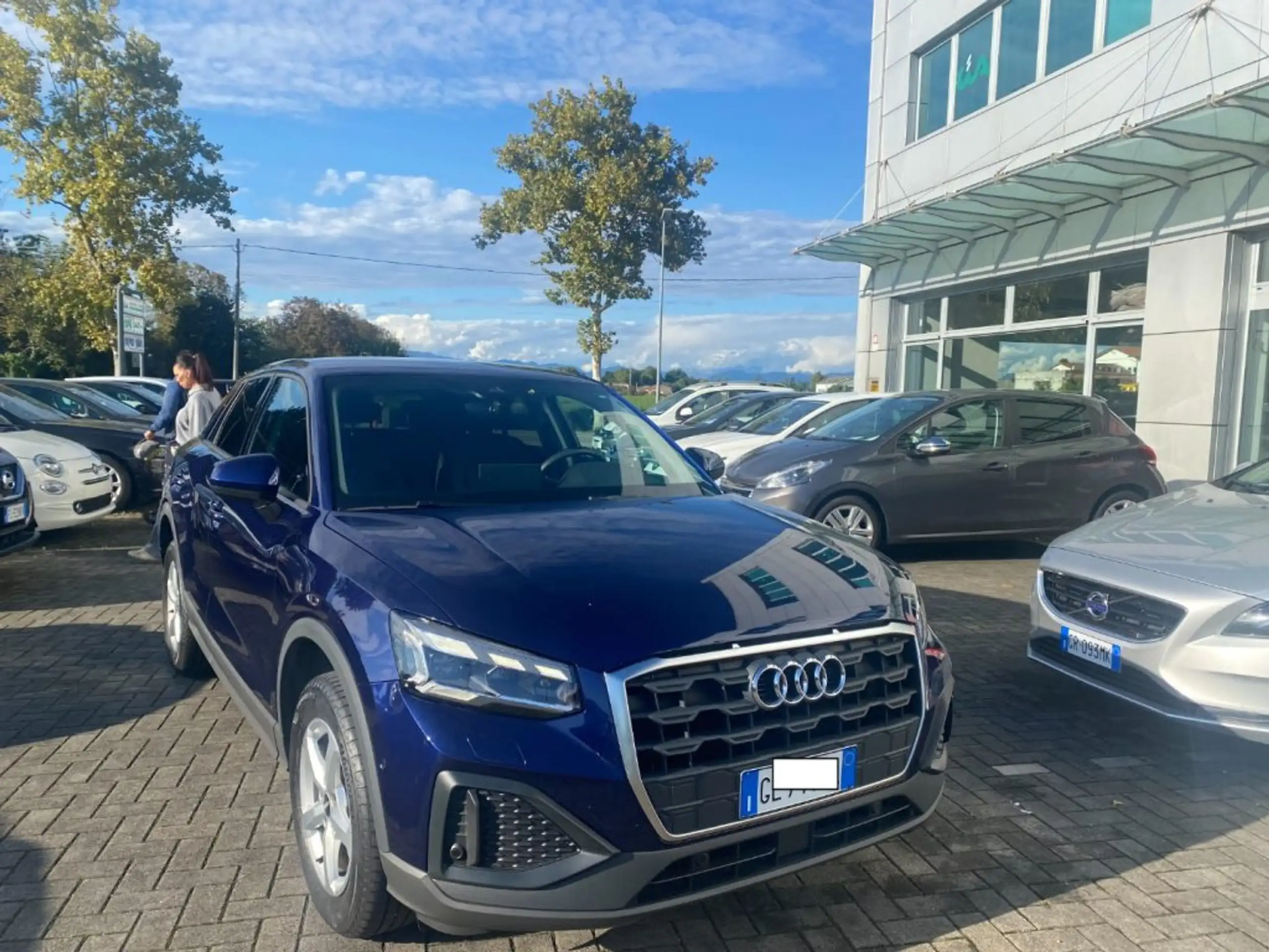 Audi - Q2