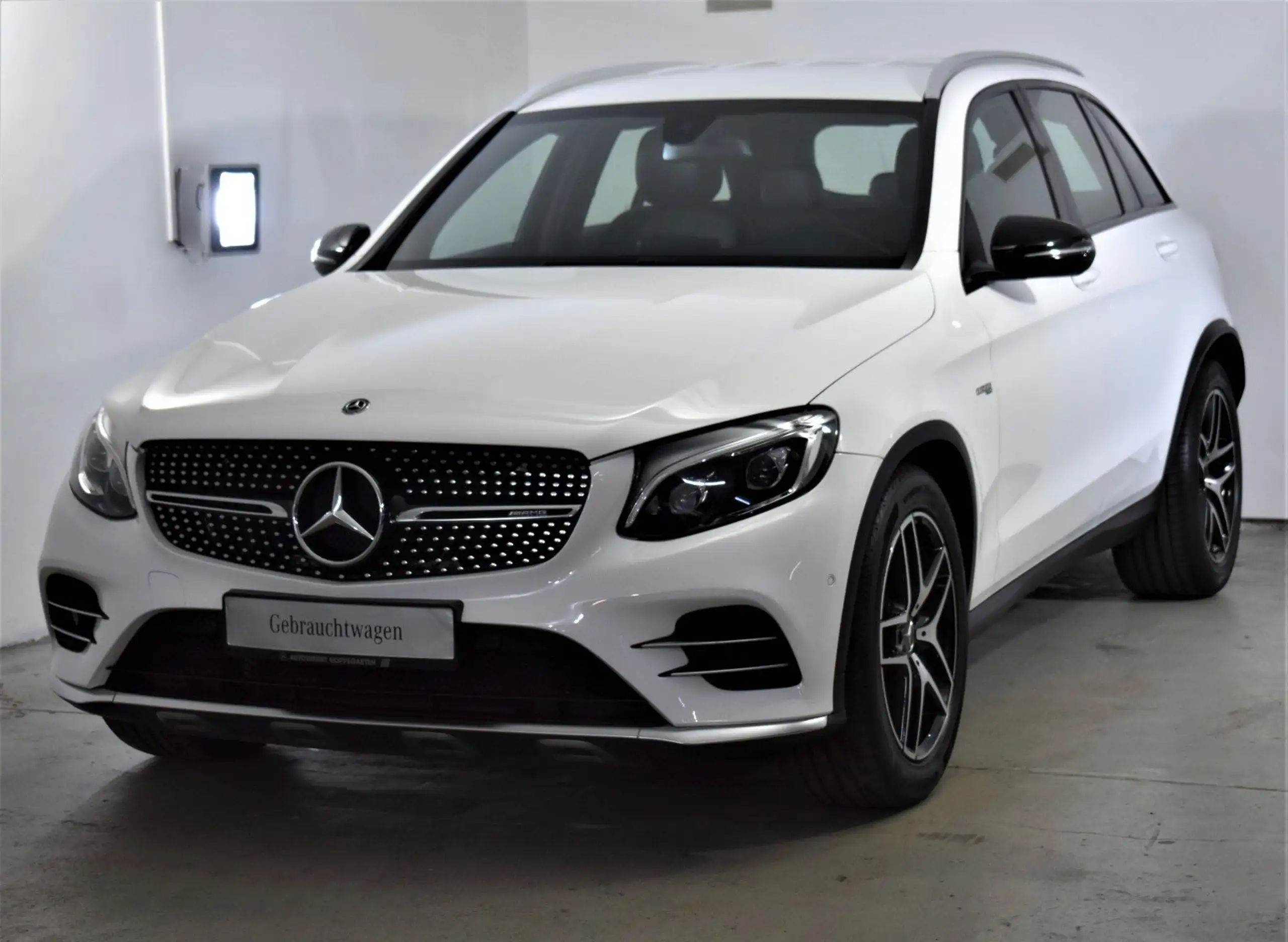 Mercedes-Benz - GLC 43 AMG