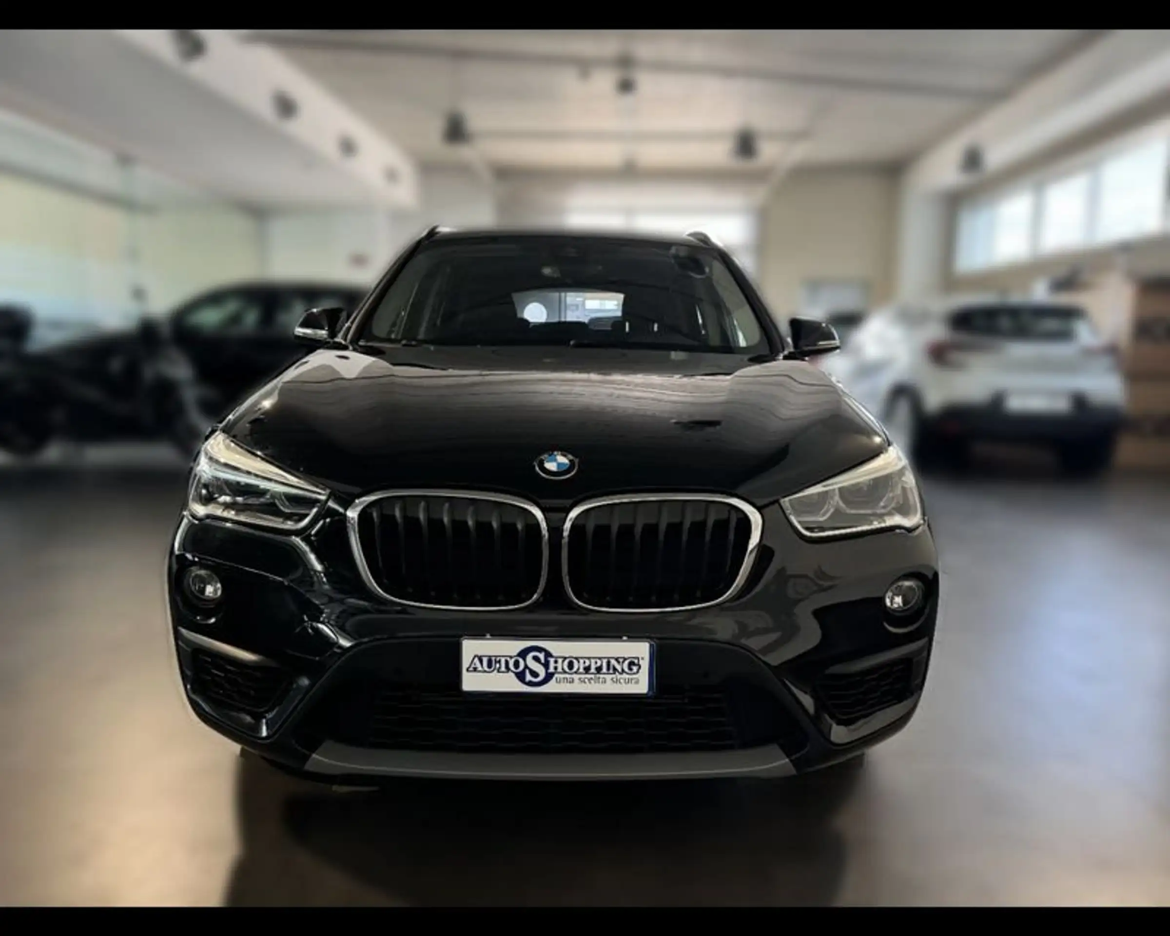 BMW - X1