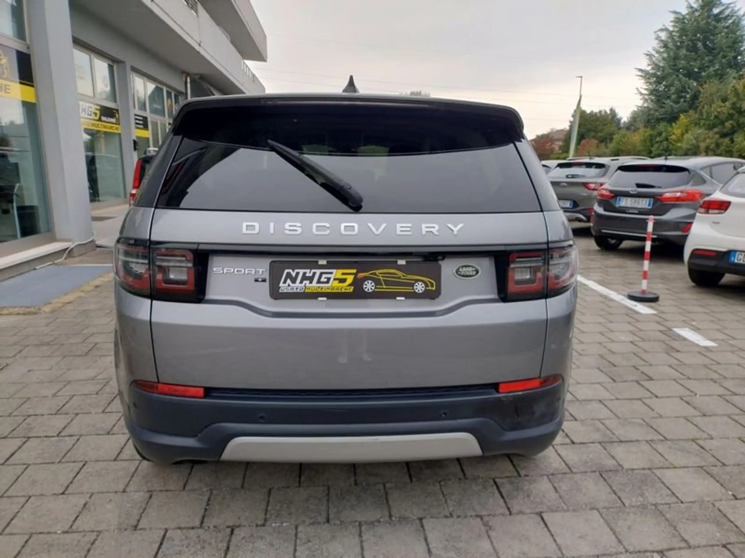 Land Rover - Discovery Sport