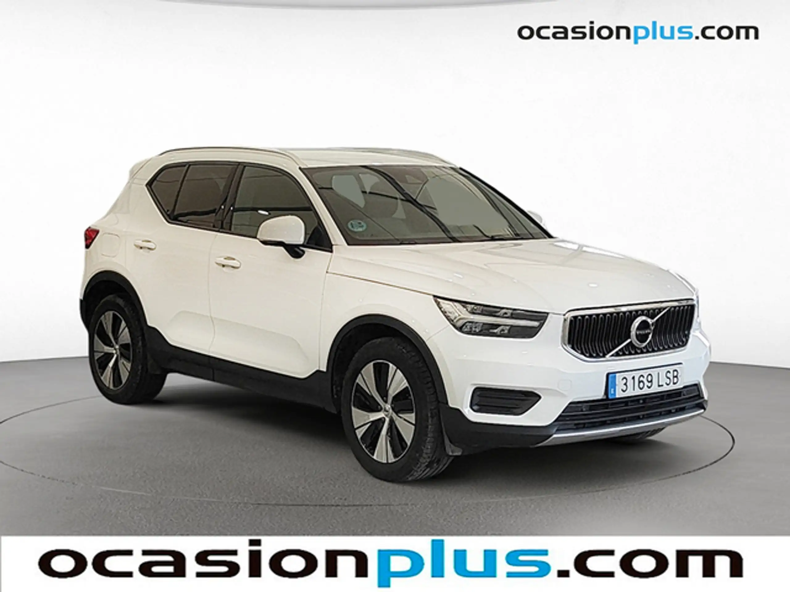 Volvo - XC40