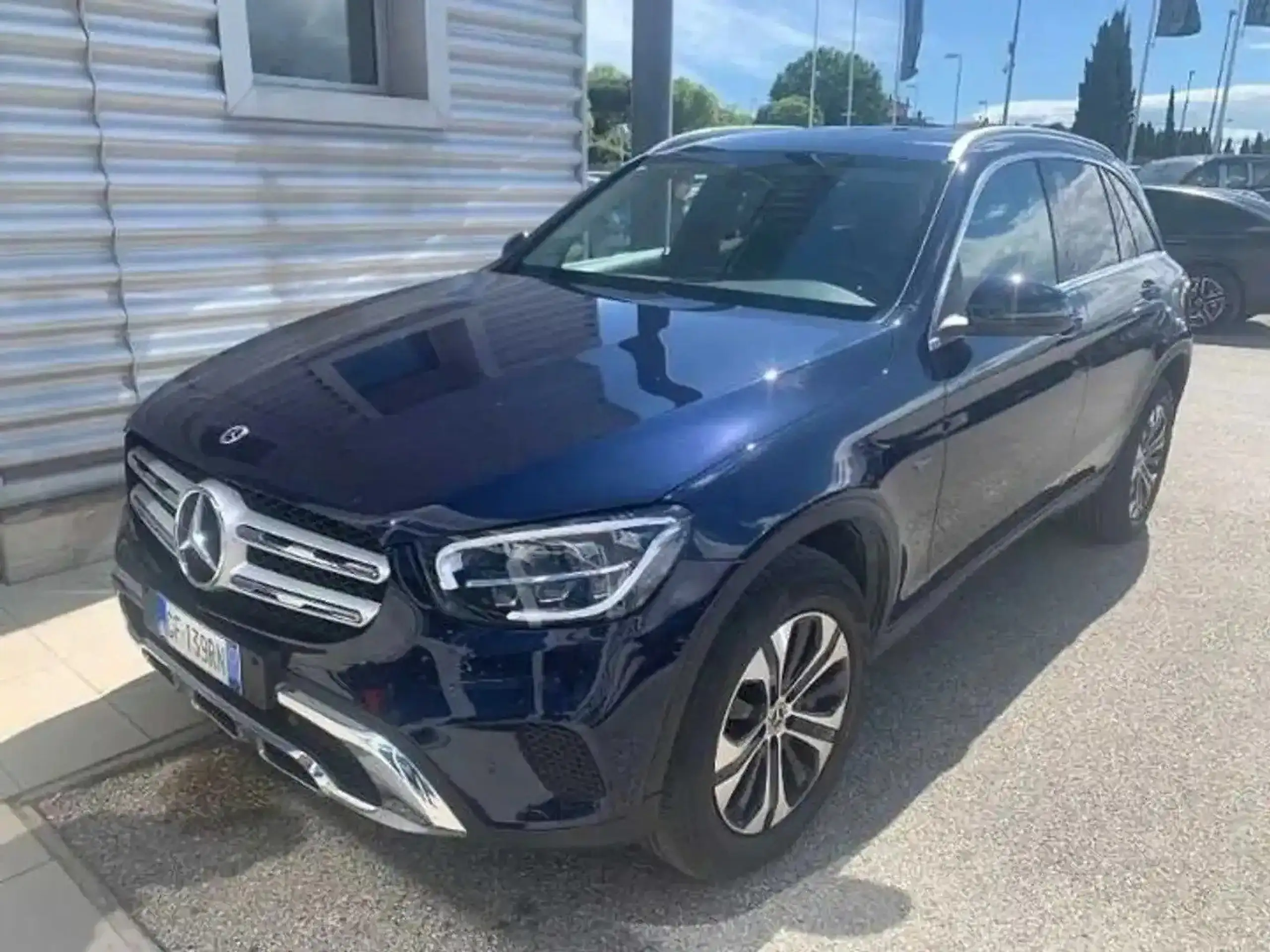 Mercedes-Benz - GLC 300