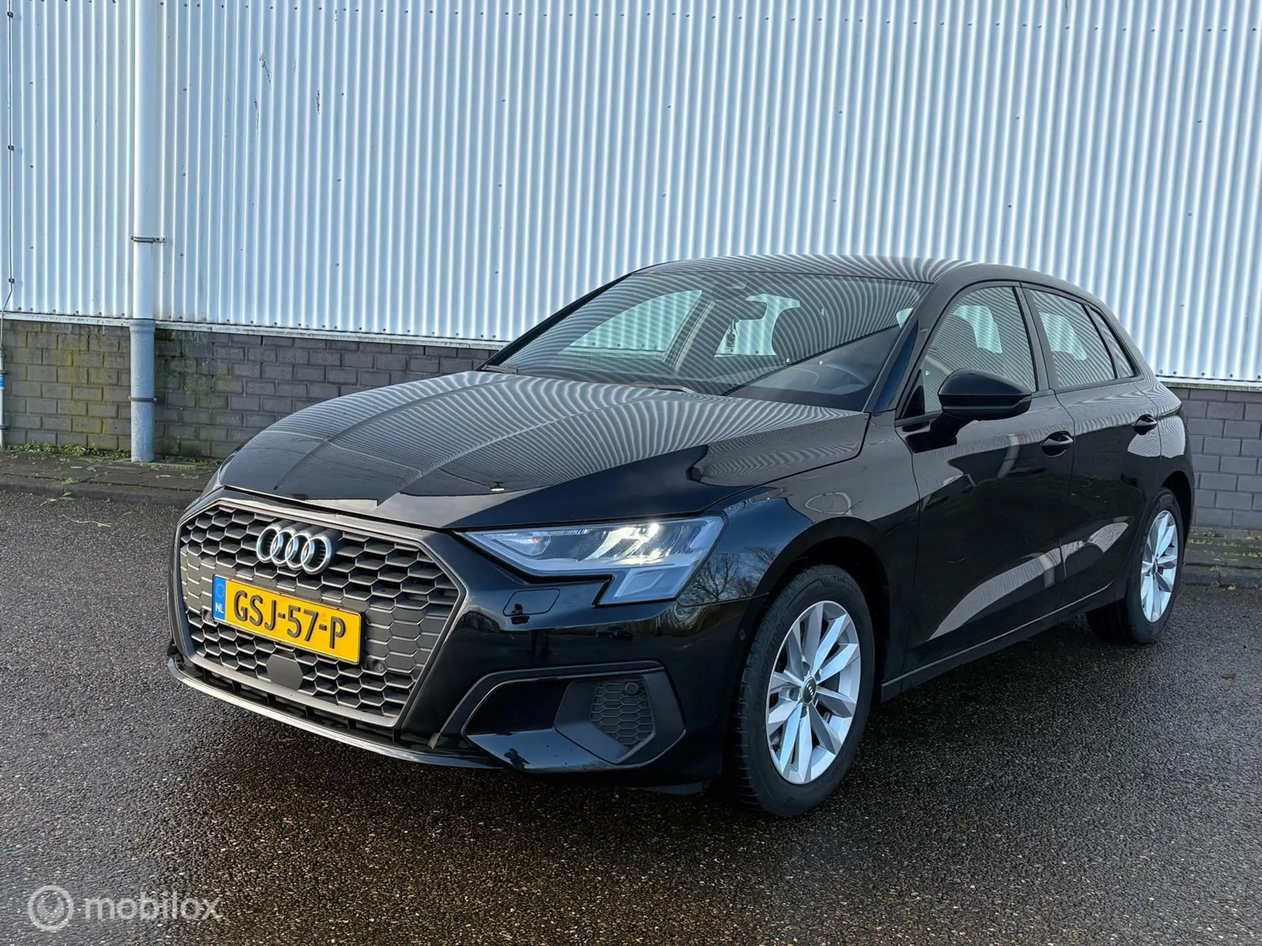 Audi - A3