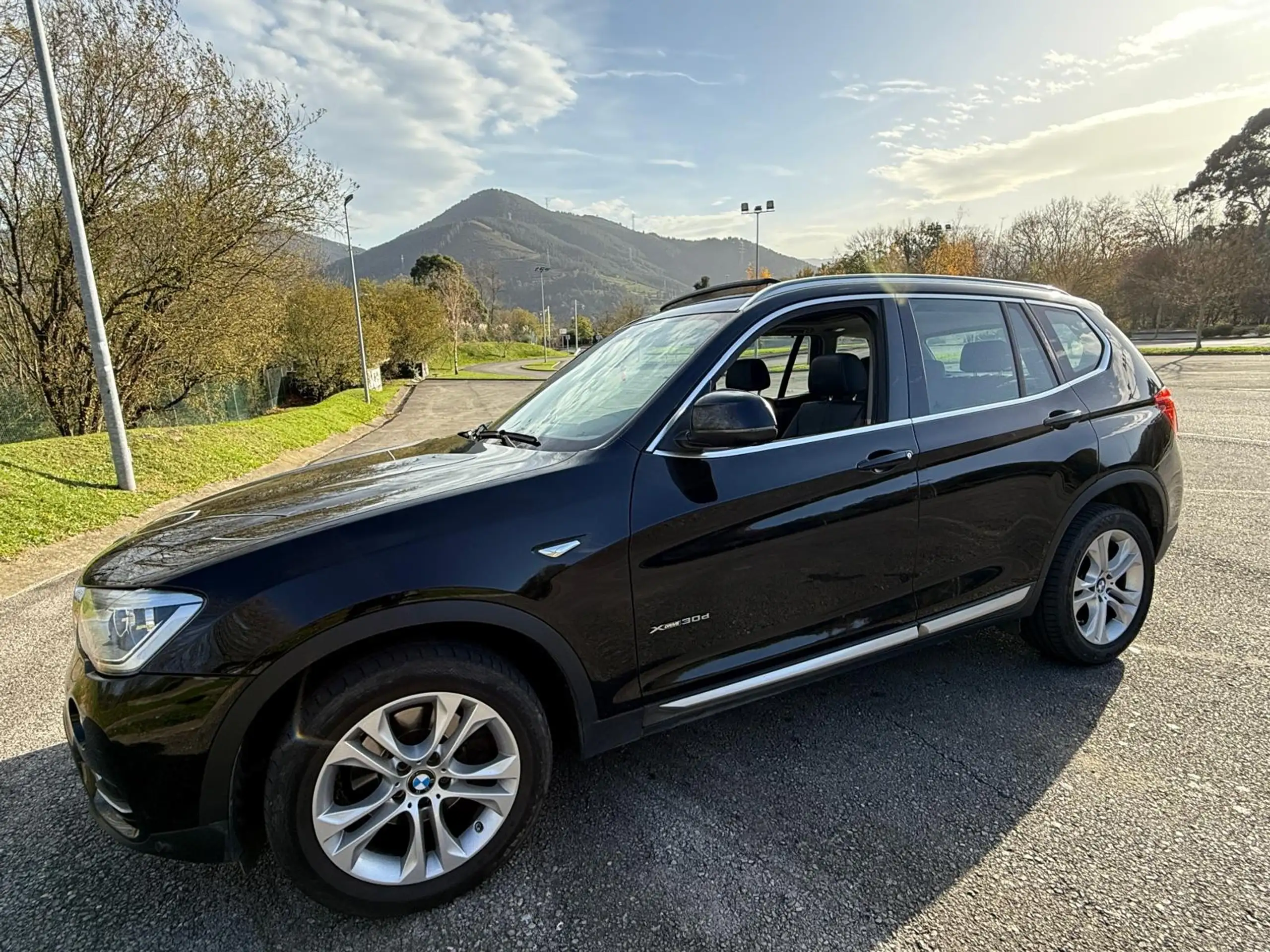 BMW - X3