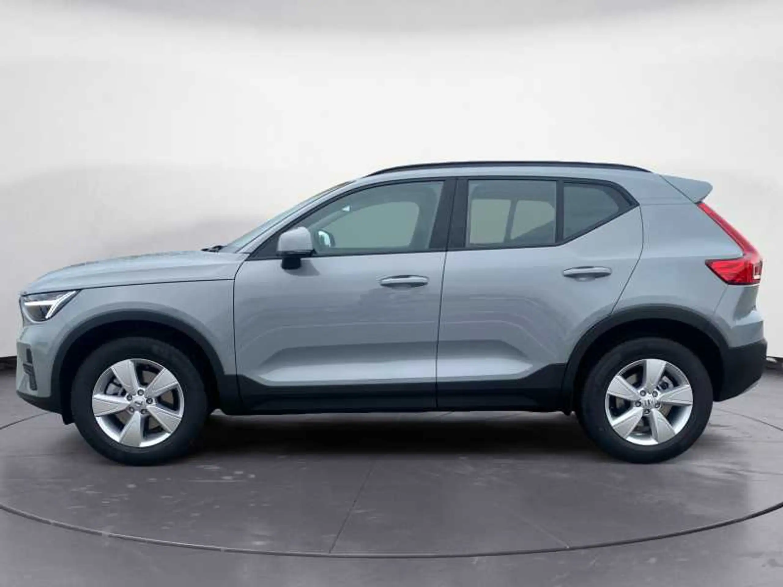 Volvo - XC40