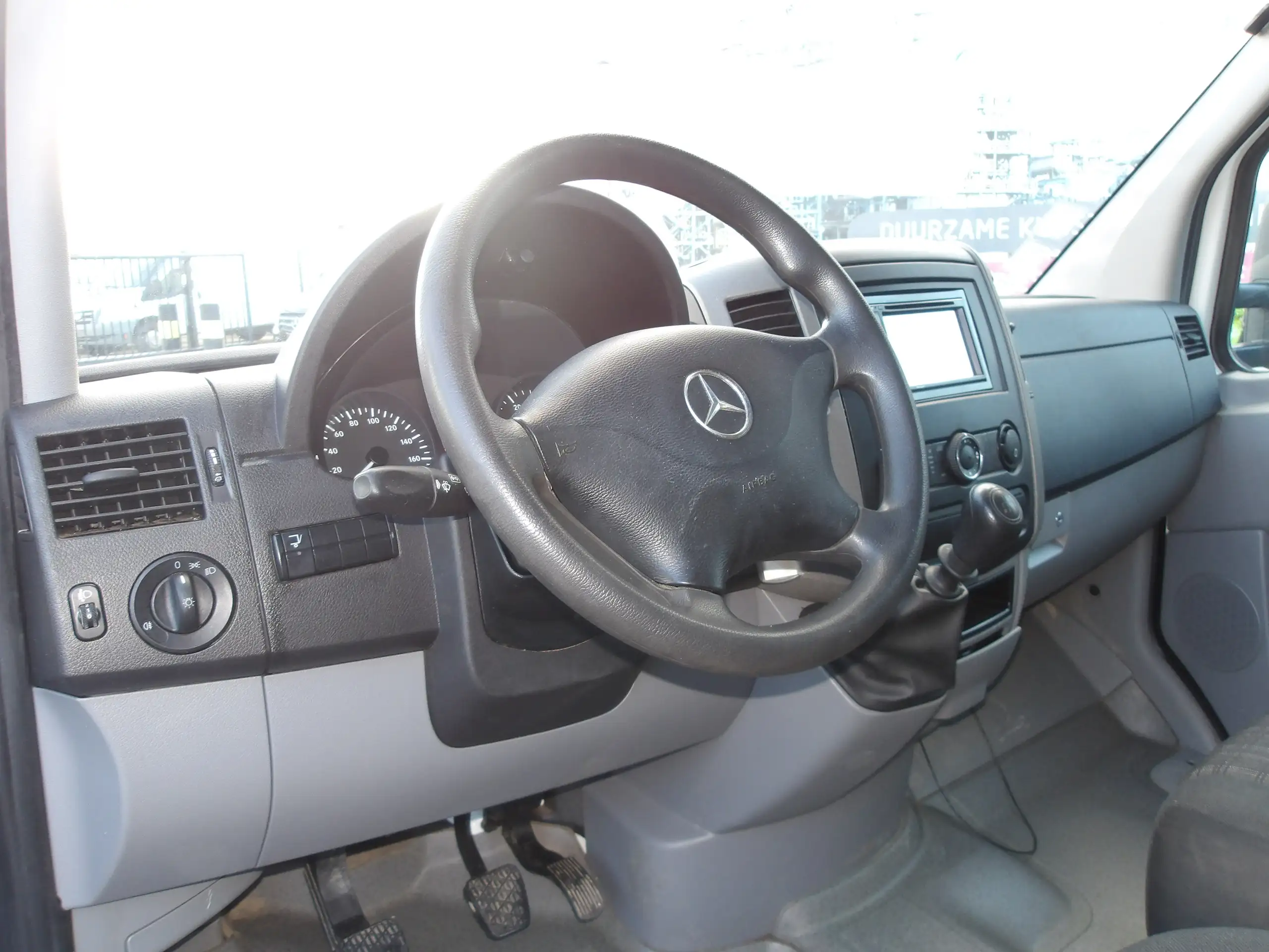 Mercedes-Benz - Sprinter