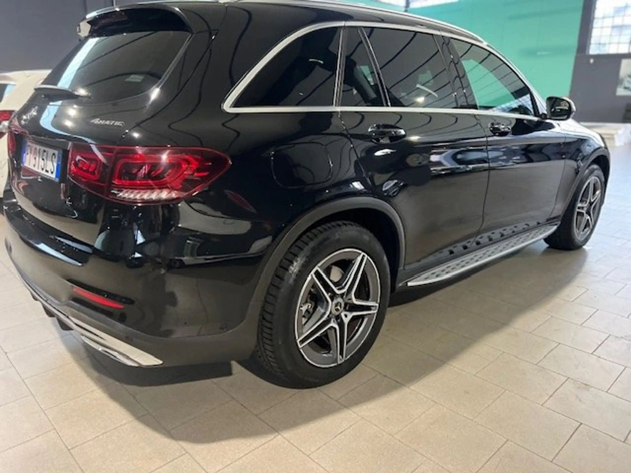 Mercedes-Benz - GLC 220