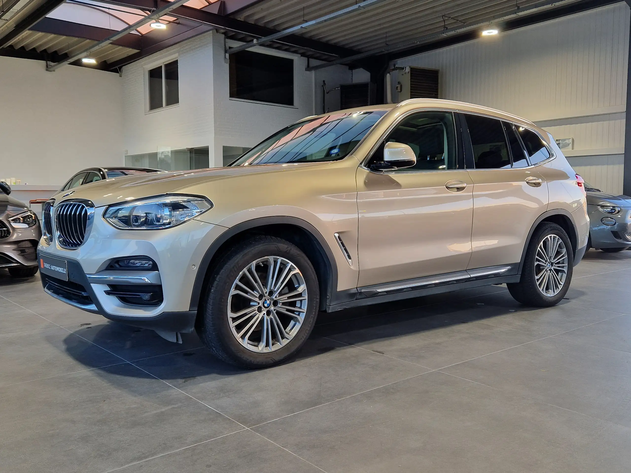 BMW - X3