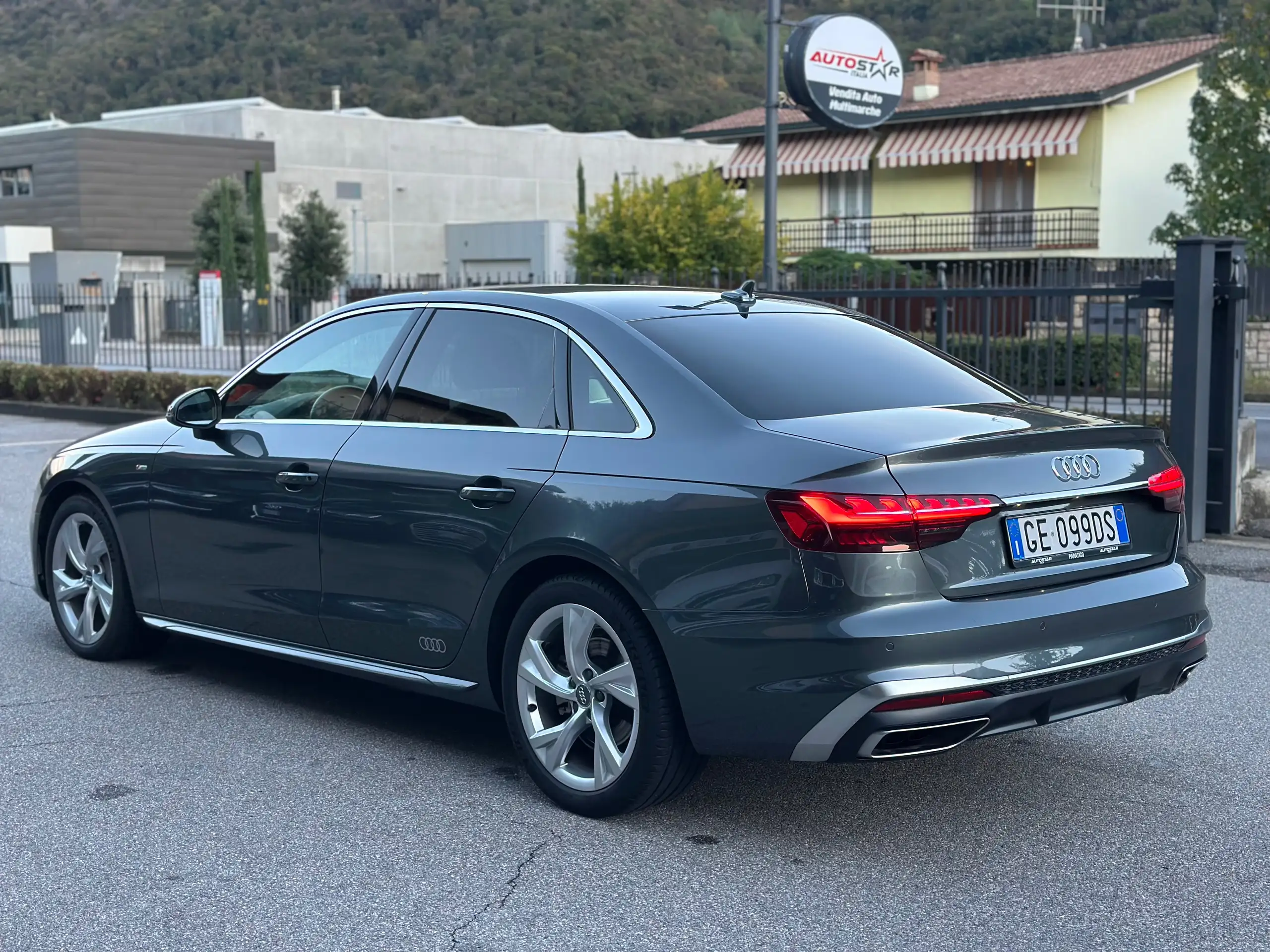 Audi - A4