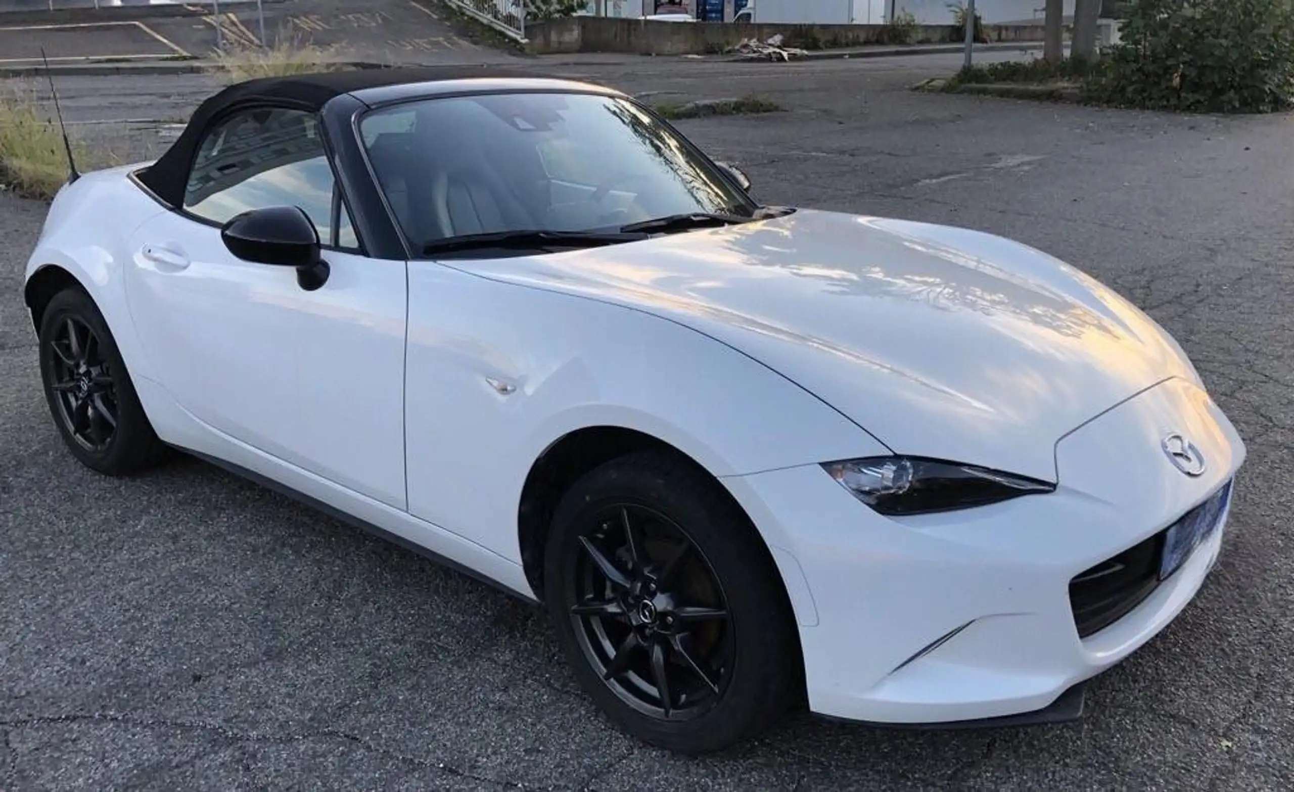 Mazda - MX-5