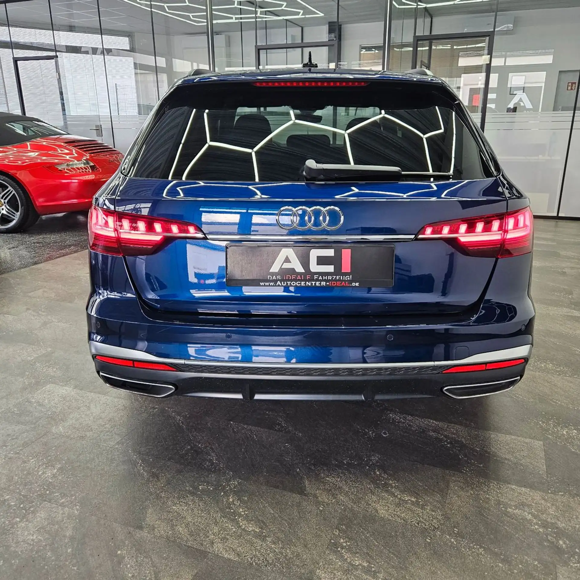 Audi - A4