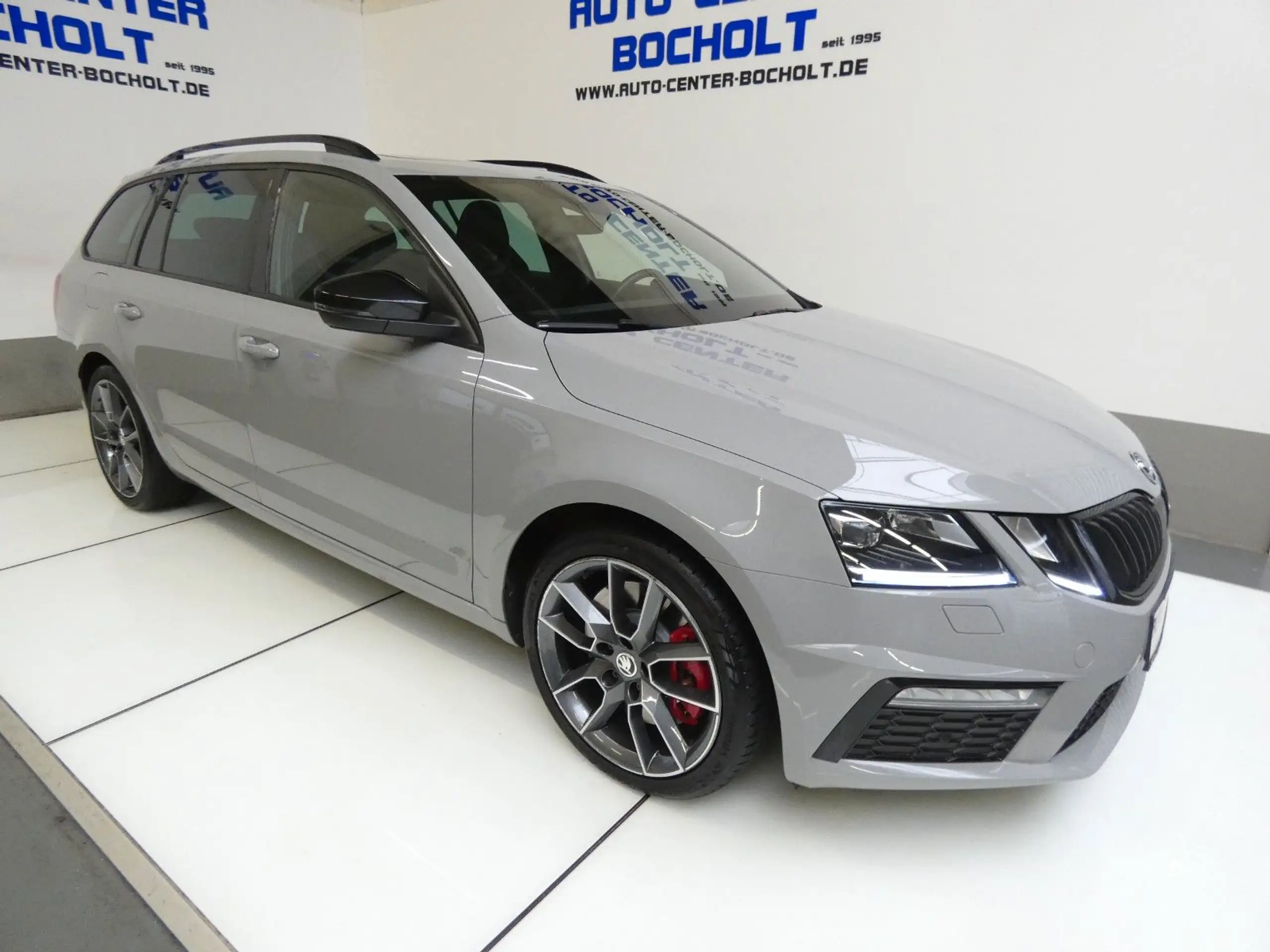 Skoda - Octavia