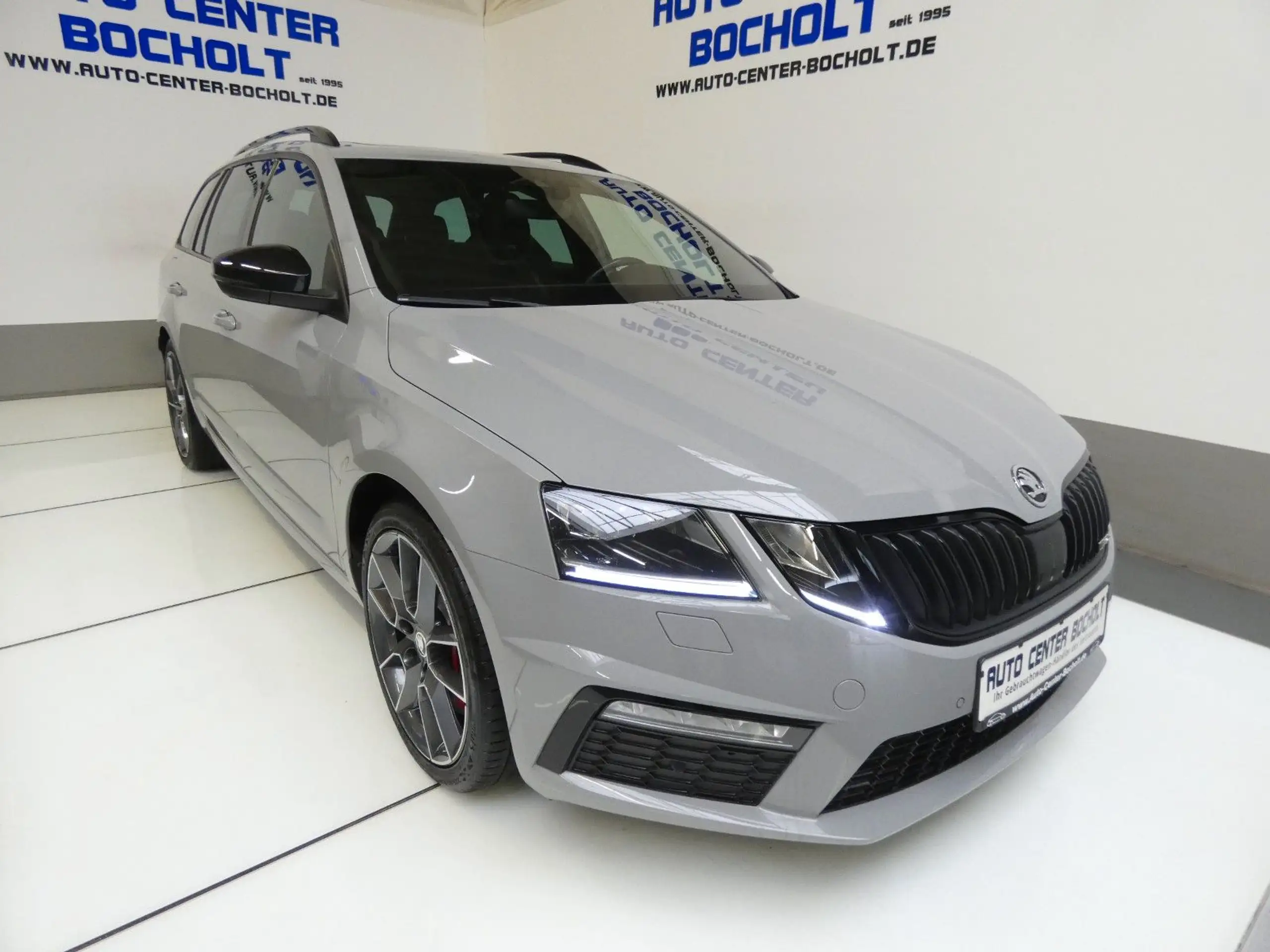 Skoda - Octavia