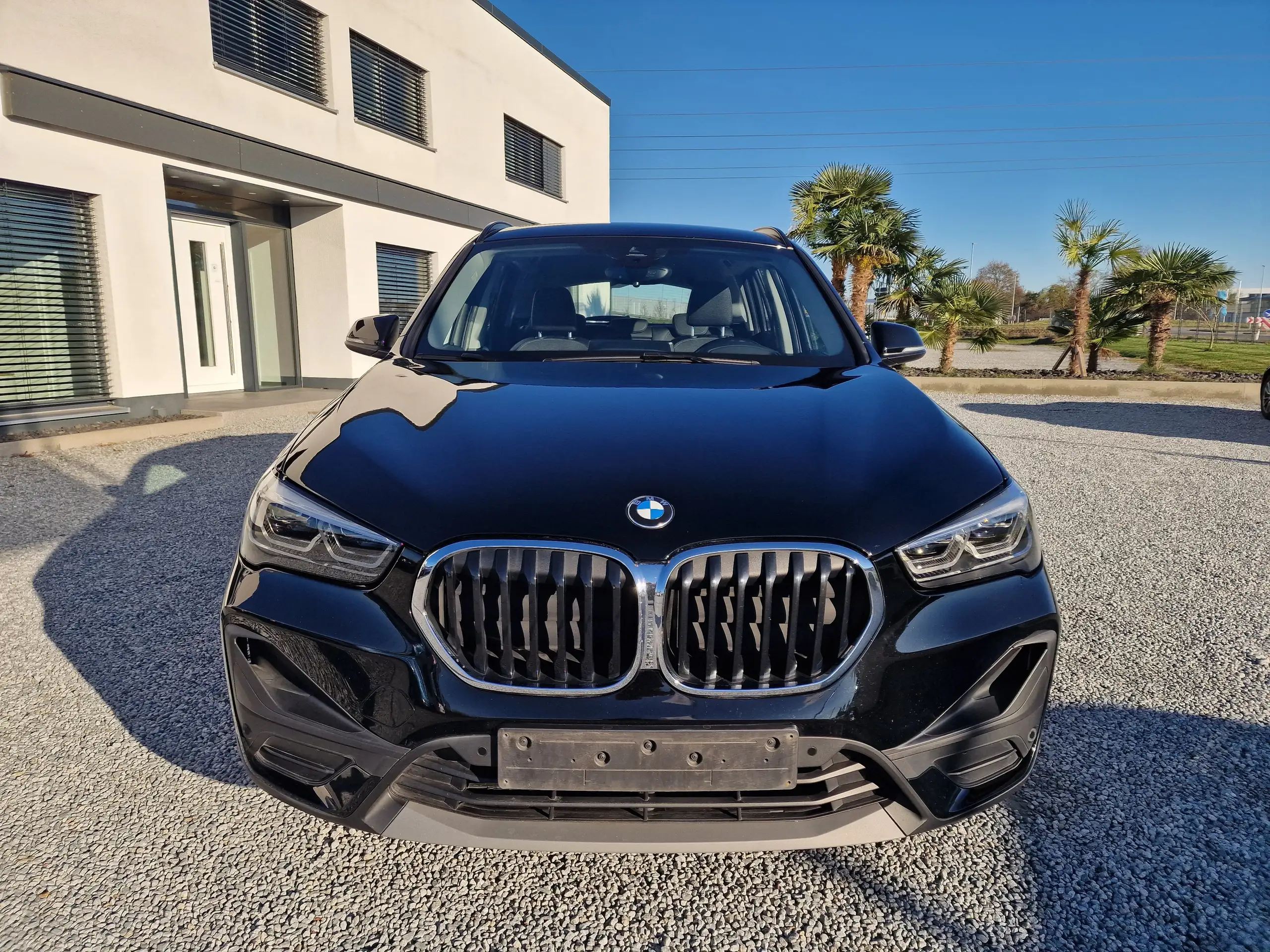 BMW - X1