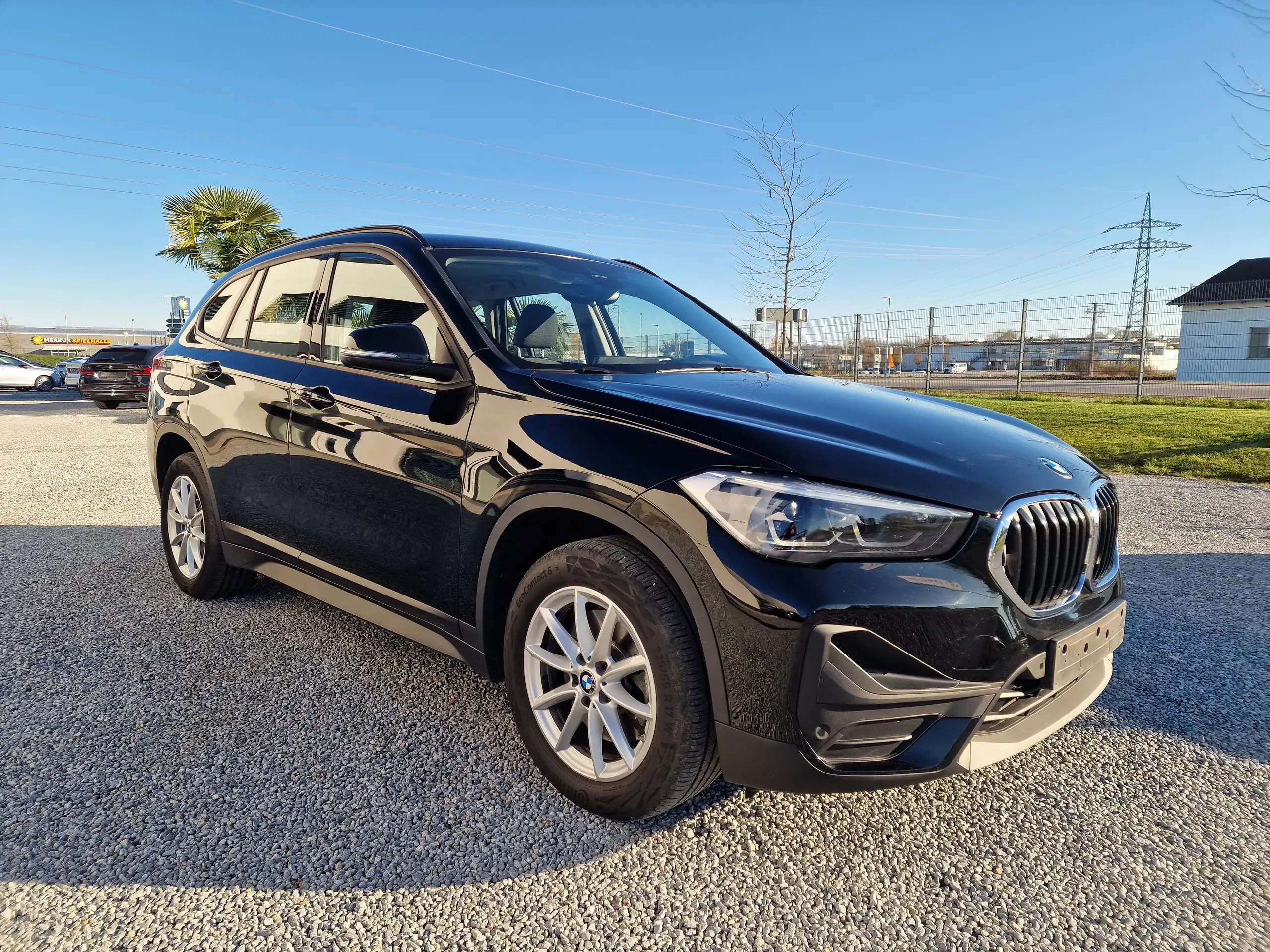 BMW - X1