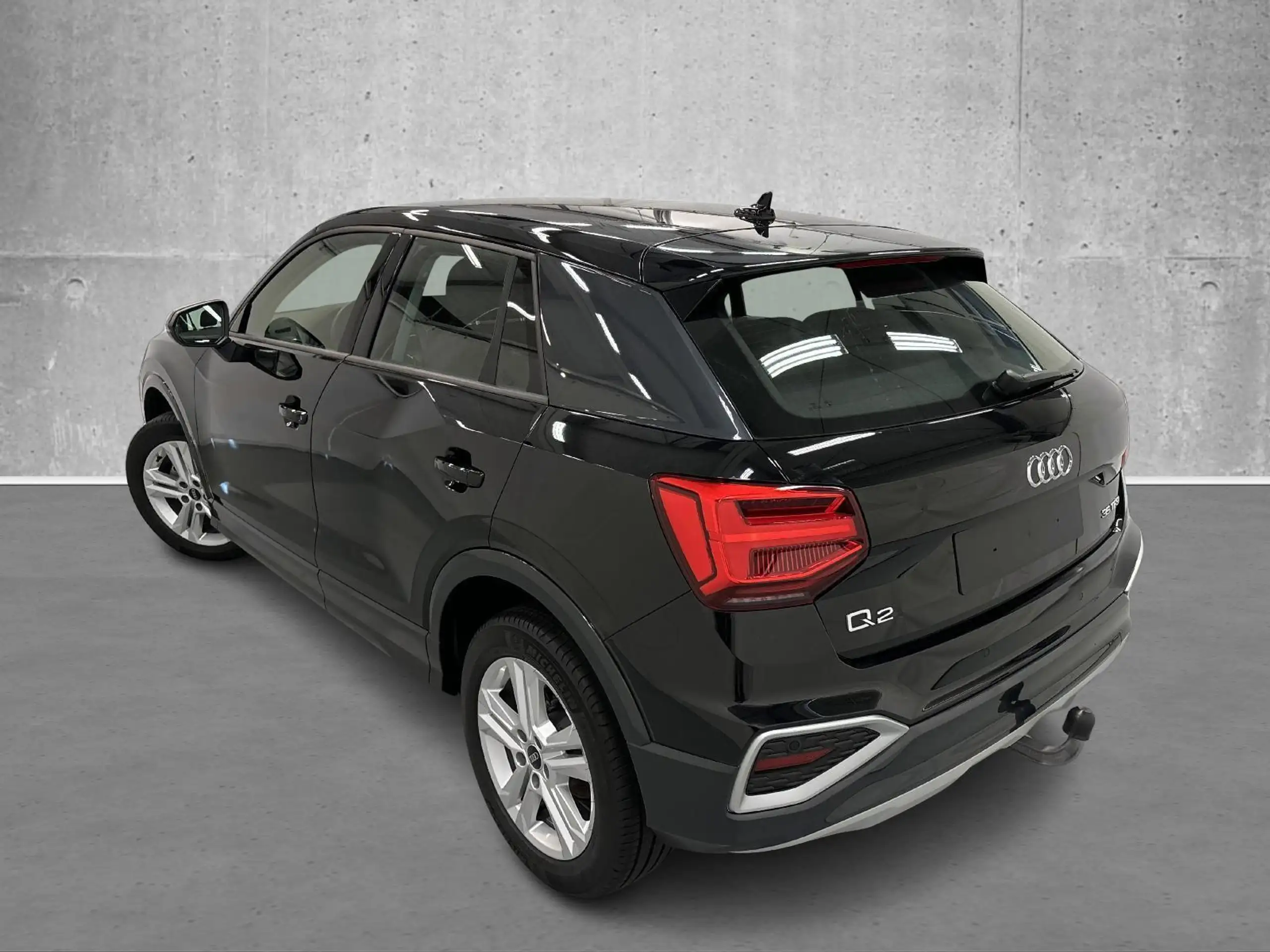 Audi - Q2